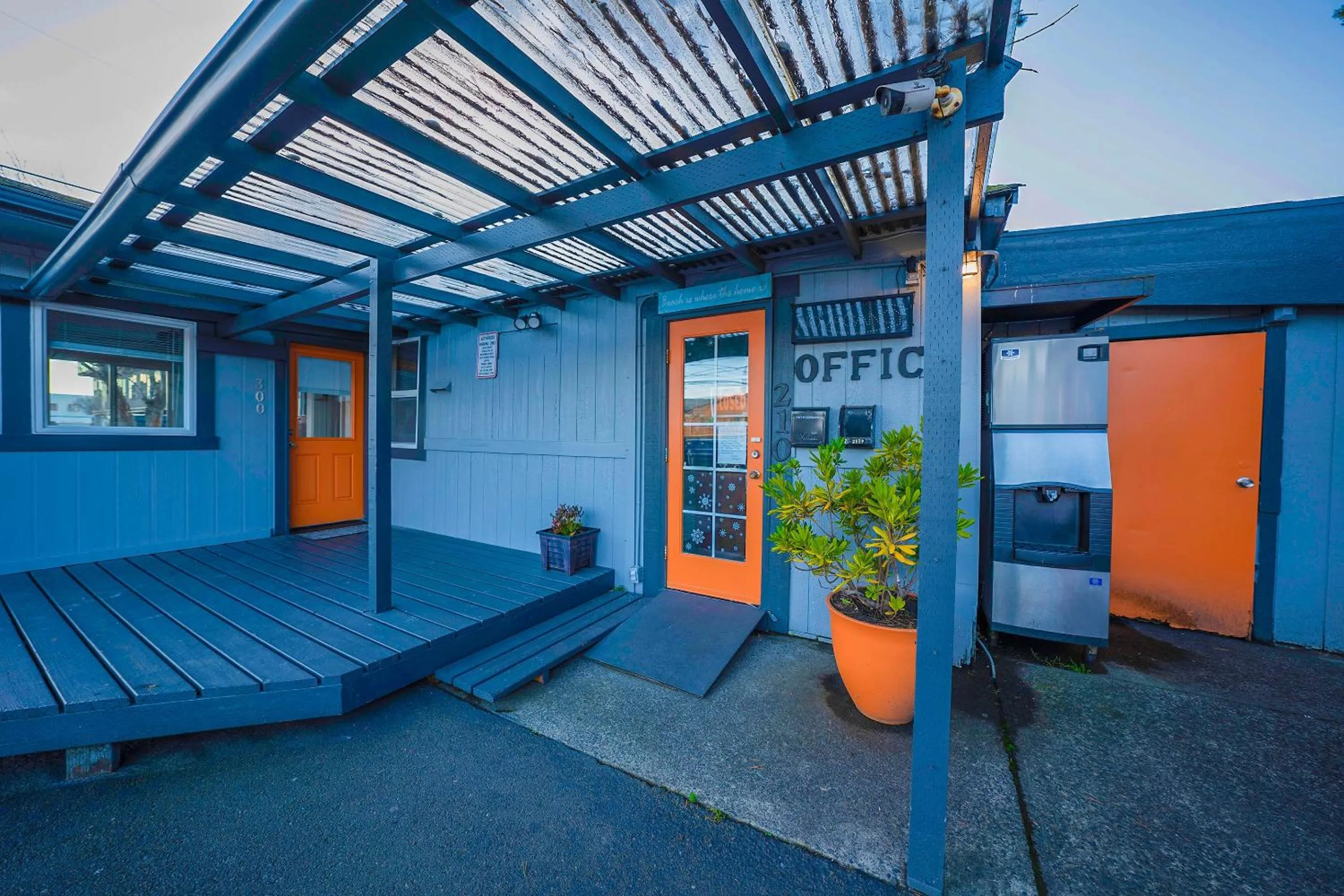 Lobby or reception in City Centre Motel by OYO