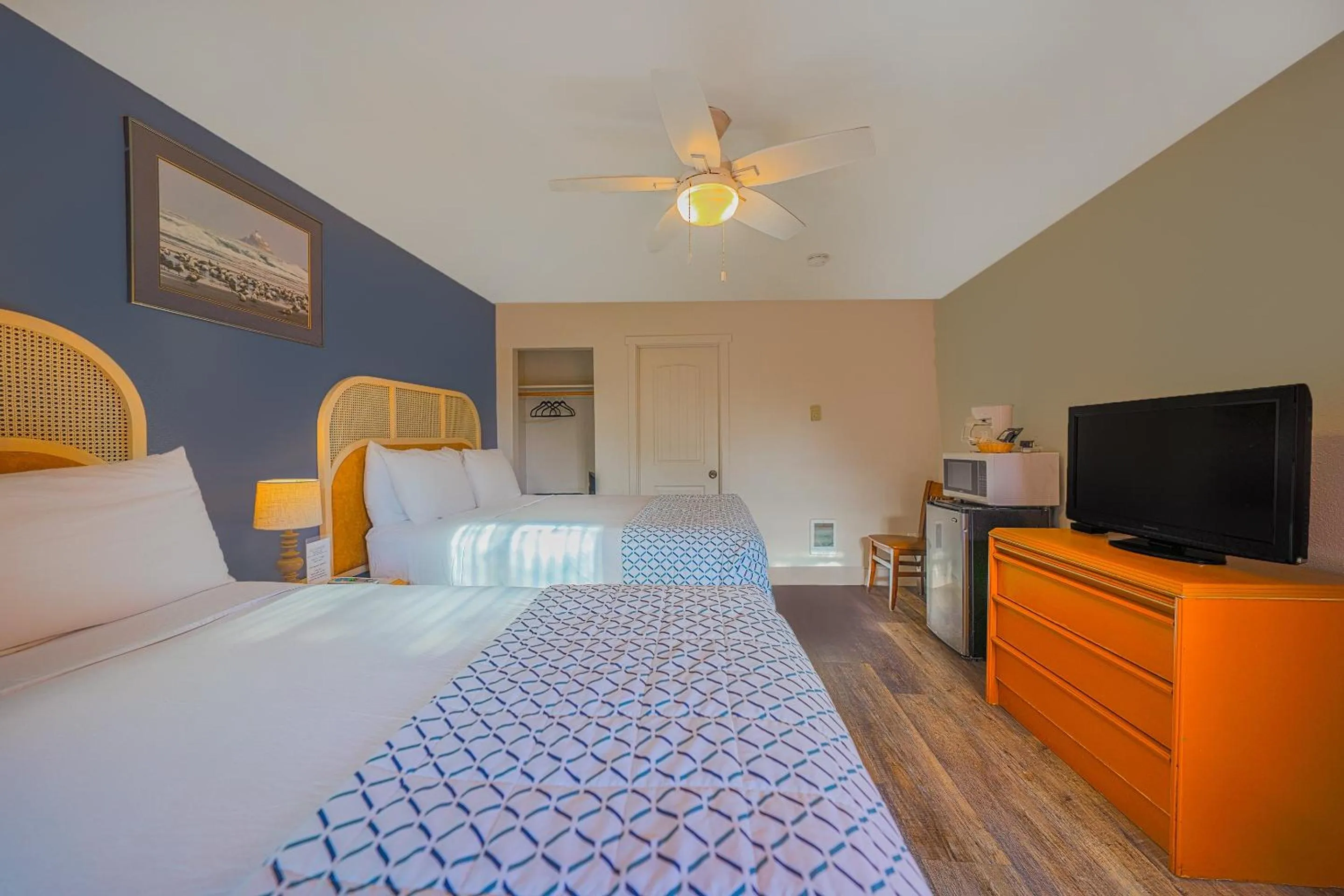 Bedroom, Bed in City Centre Motel by OYO