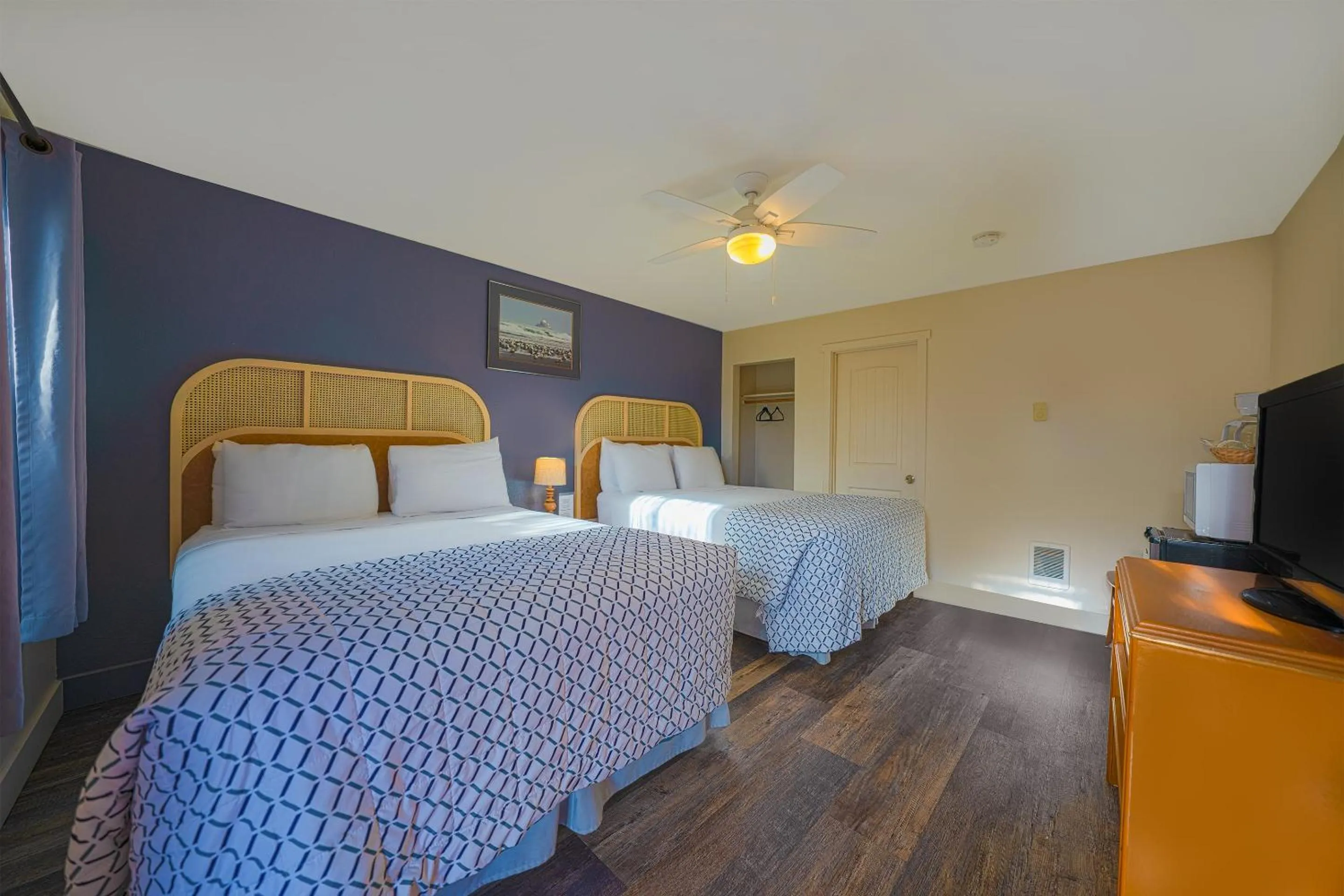 Bedroom, Bed in City Centre Motel by OYO