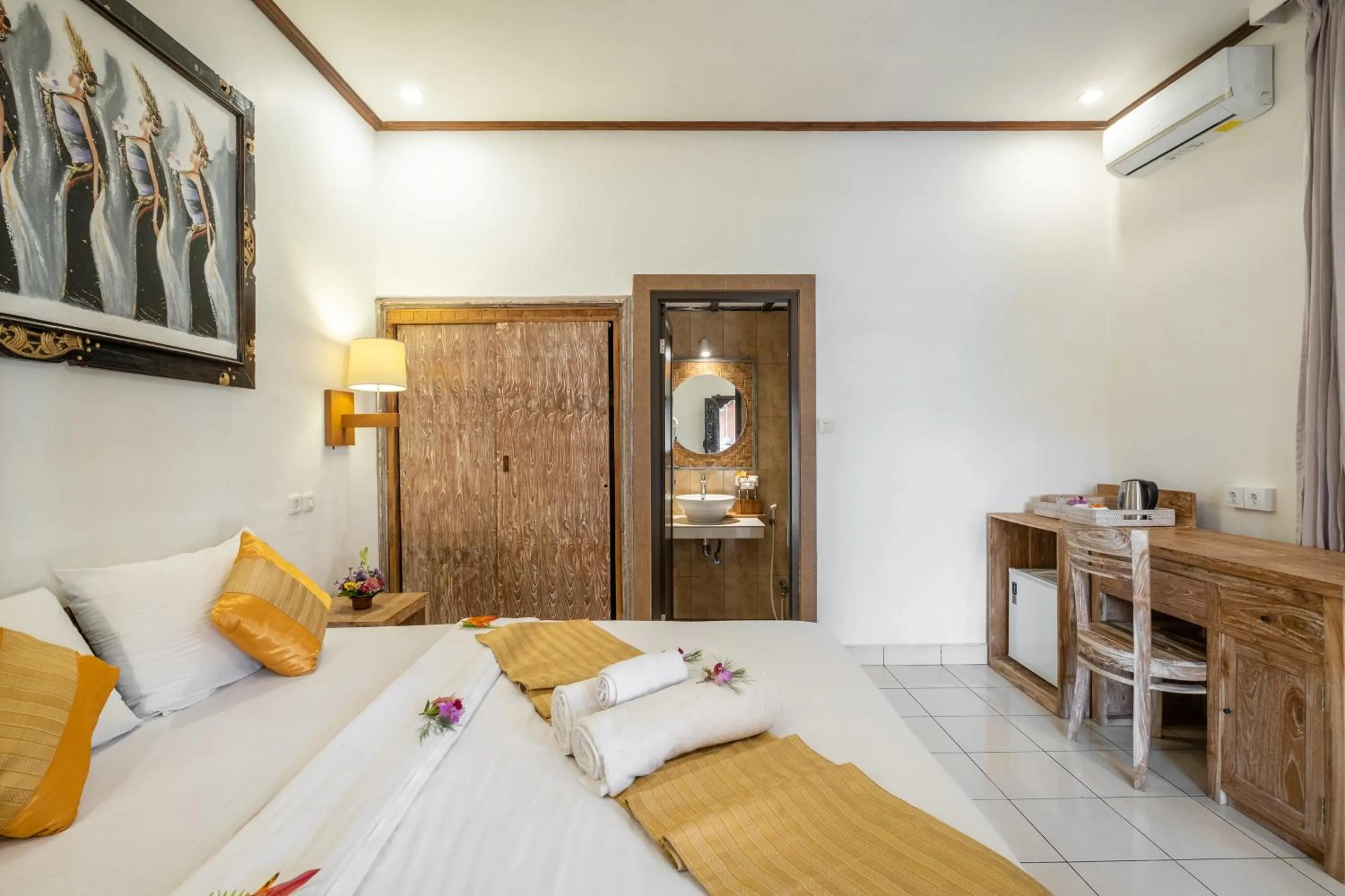 Bed in Rahayu Guest House Ubud