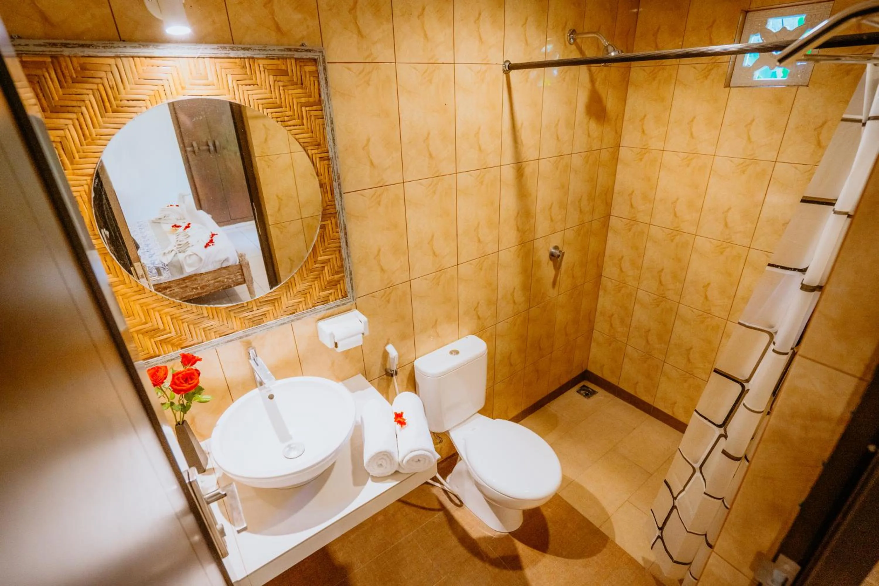 Bathroom in Rahayu Guest House Ubud