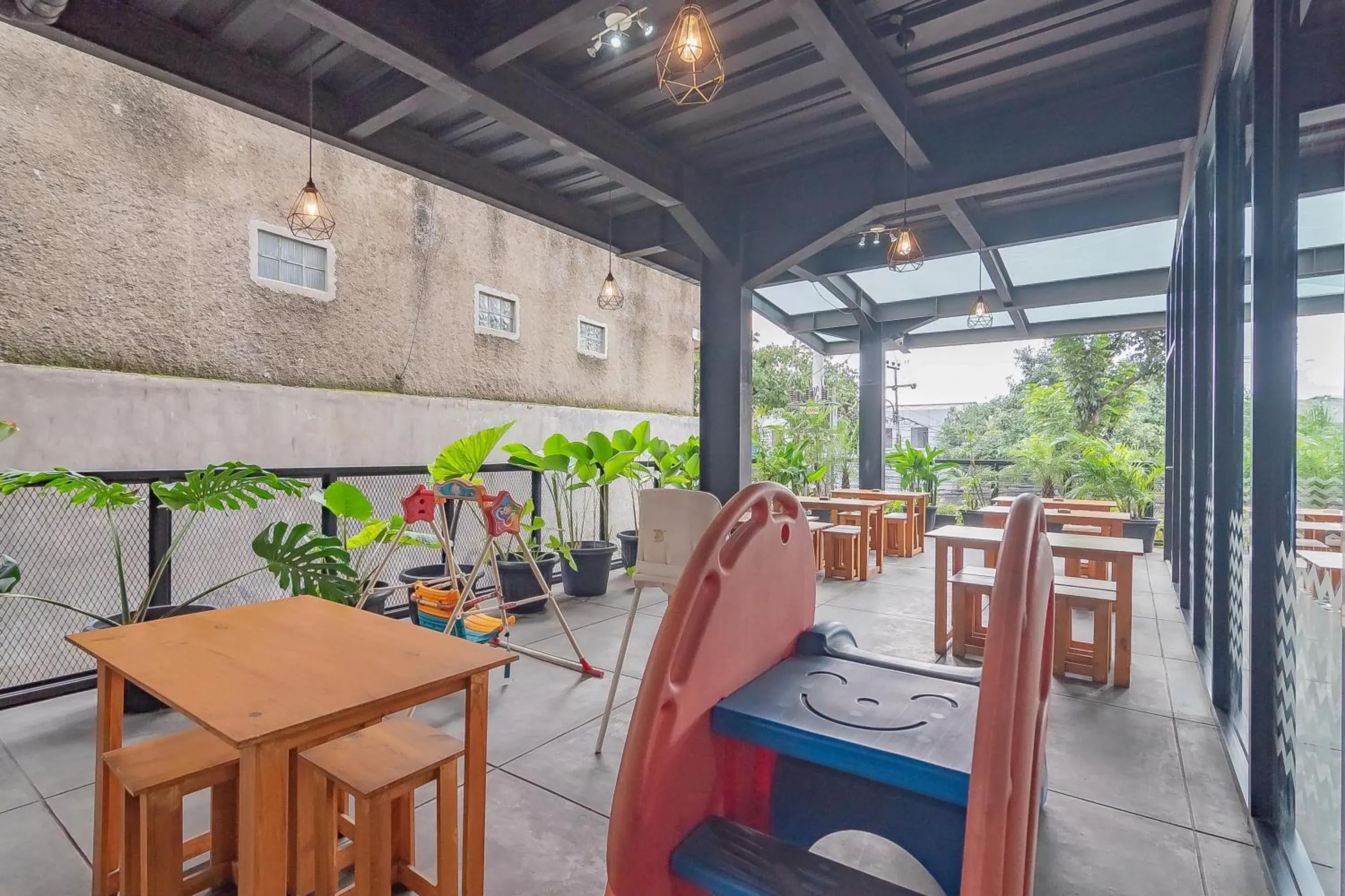 RedDoorz Premium @ Hotel Hebat RedDoorz Premium @ Hotel Hebat