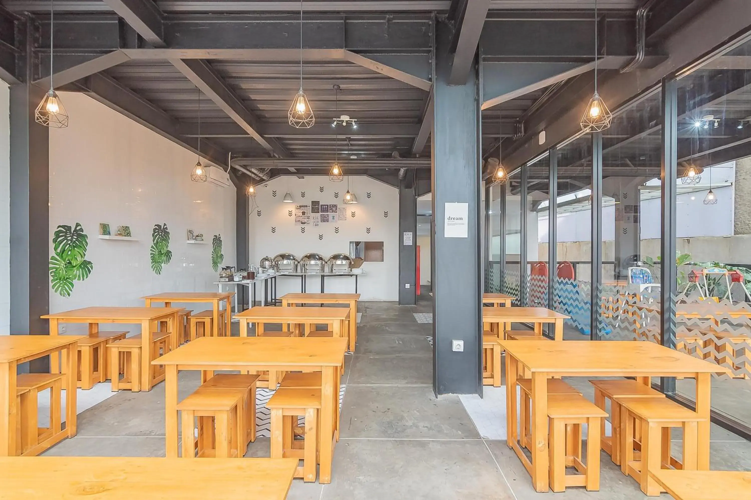 RedDoorz Premium @ Hotel Hebat RedDoorz Premium @ Hotel Hebat