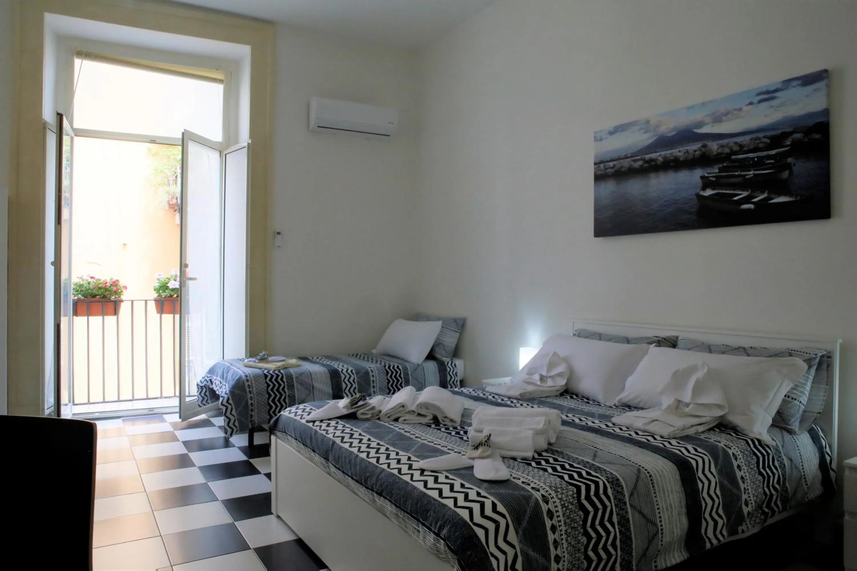 MB Napoles intera casa