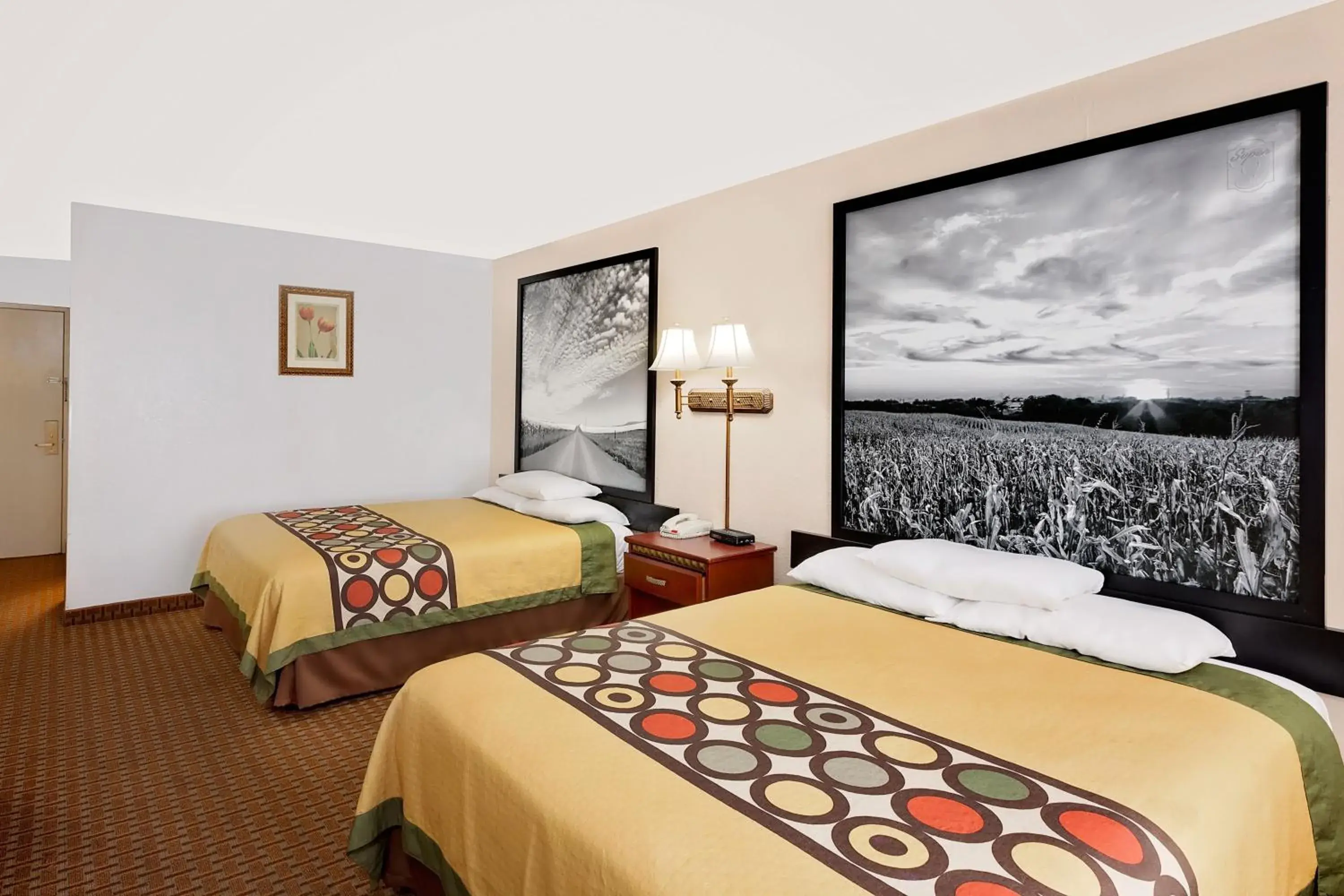 Bedroom, Bed in Super 8 by Wyndham Plainview Bedroom, Bed in Super 8 by Wyndham Plainview