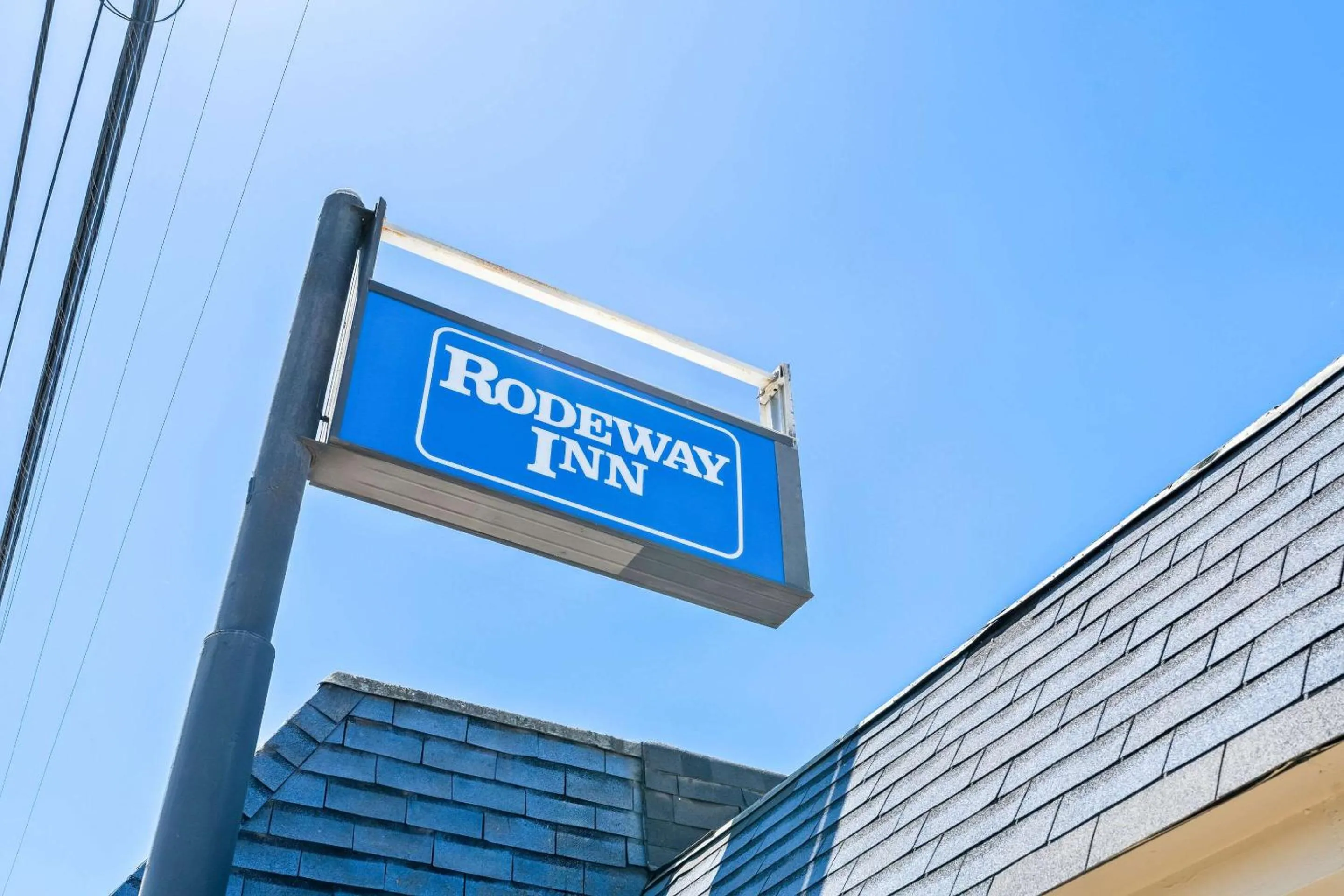 Property building in Rodeway Inn Hermiston - Umatilla