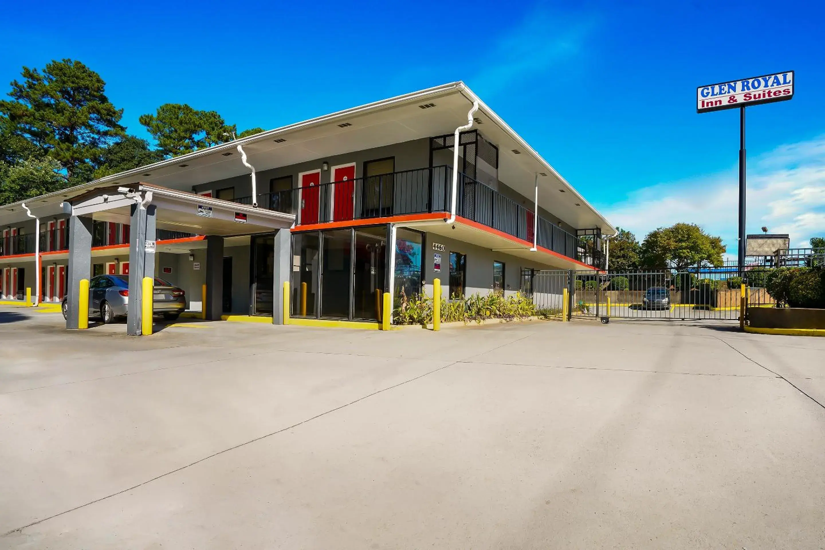 Facade/entrance in OYO Hotel Decatur I-285 The Perimeter Facade/entrance in OYO Hotel Decatur I-285 The Perimeter