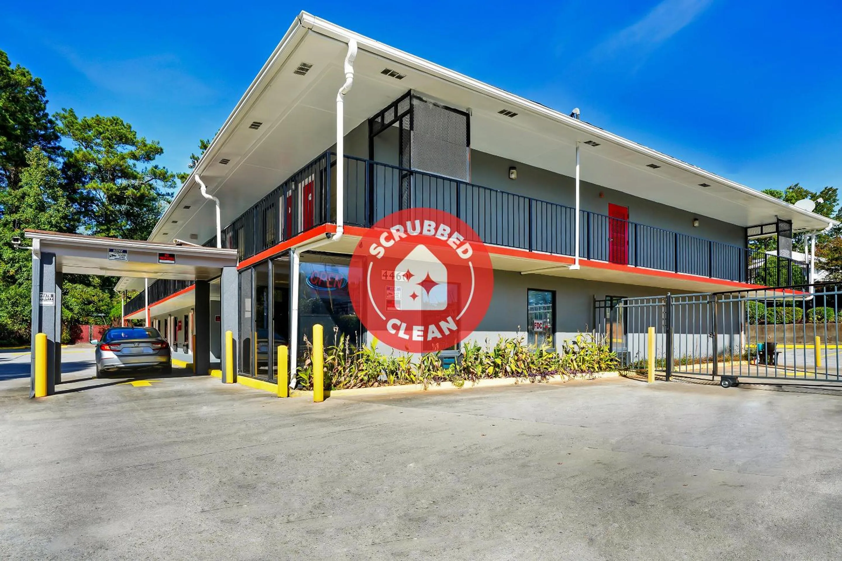 Facade/entrance in OYO Hotel Decatur I-285 The Perimeter