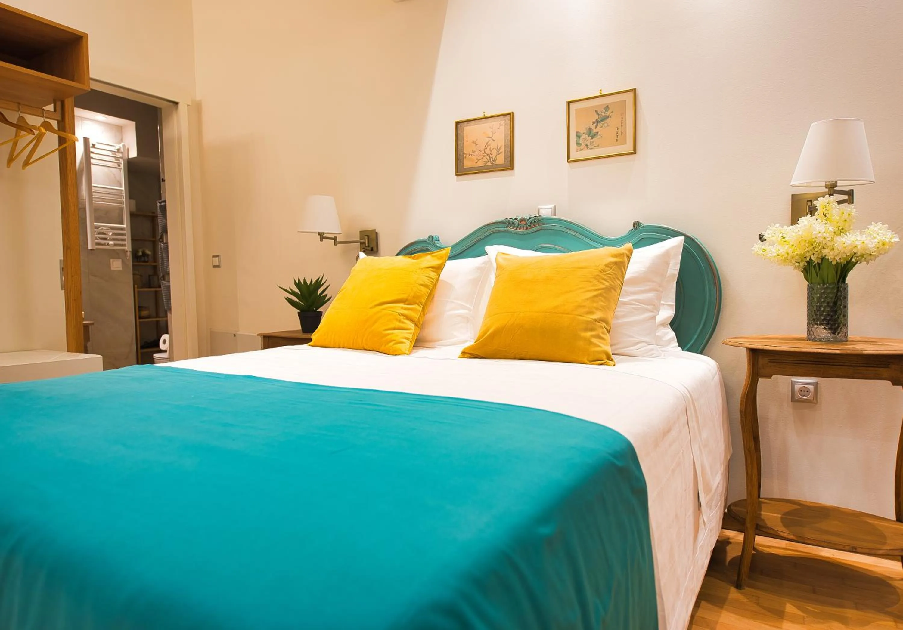 Photo of the whole room, Bed in Rastoni Athens Suites near Acropolis at Tsatsou street