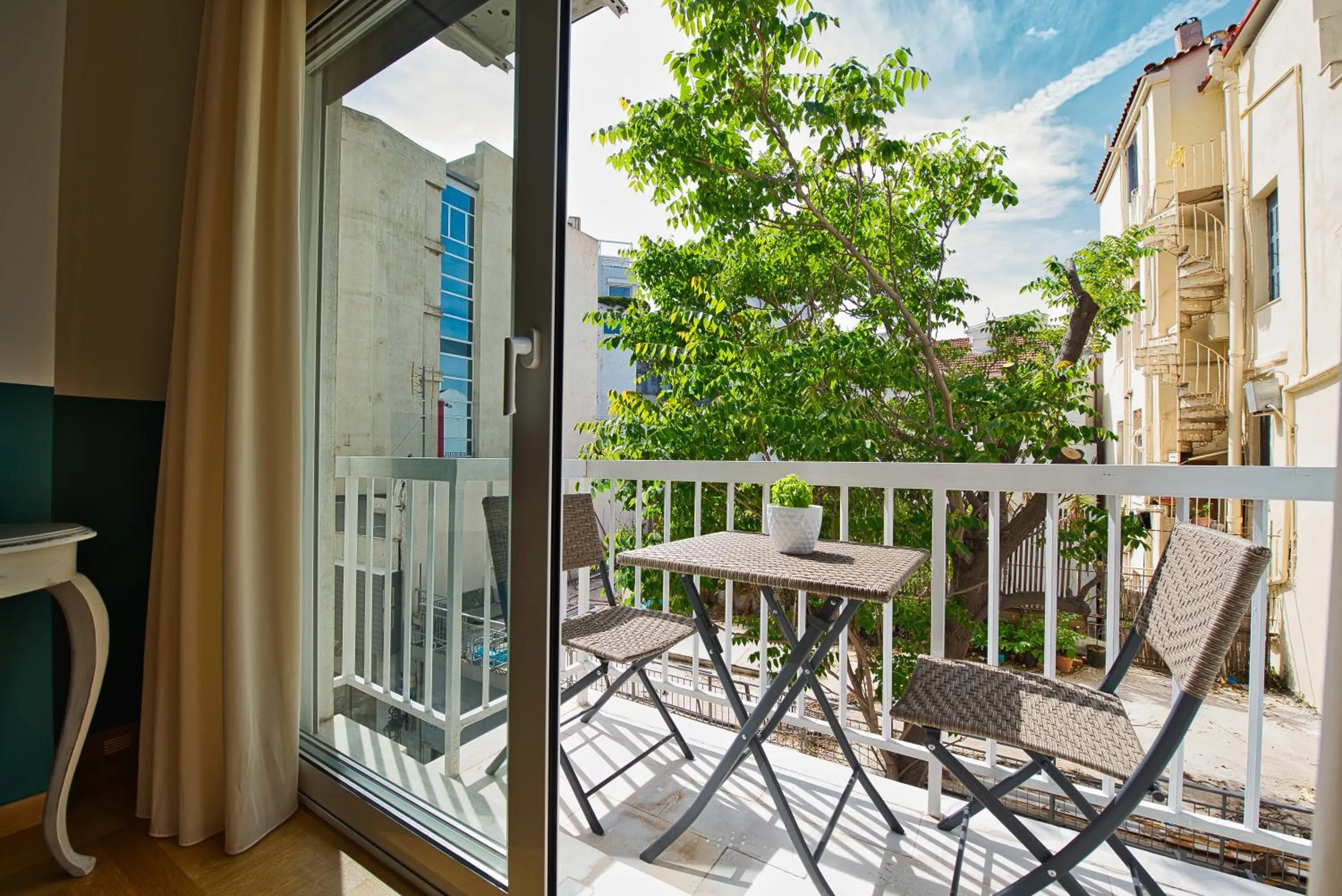 Balcony/Terrace in Rastoni Athens Suites near Acropolis at Tsatsou street