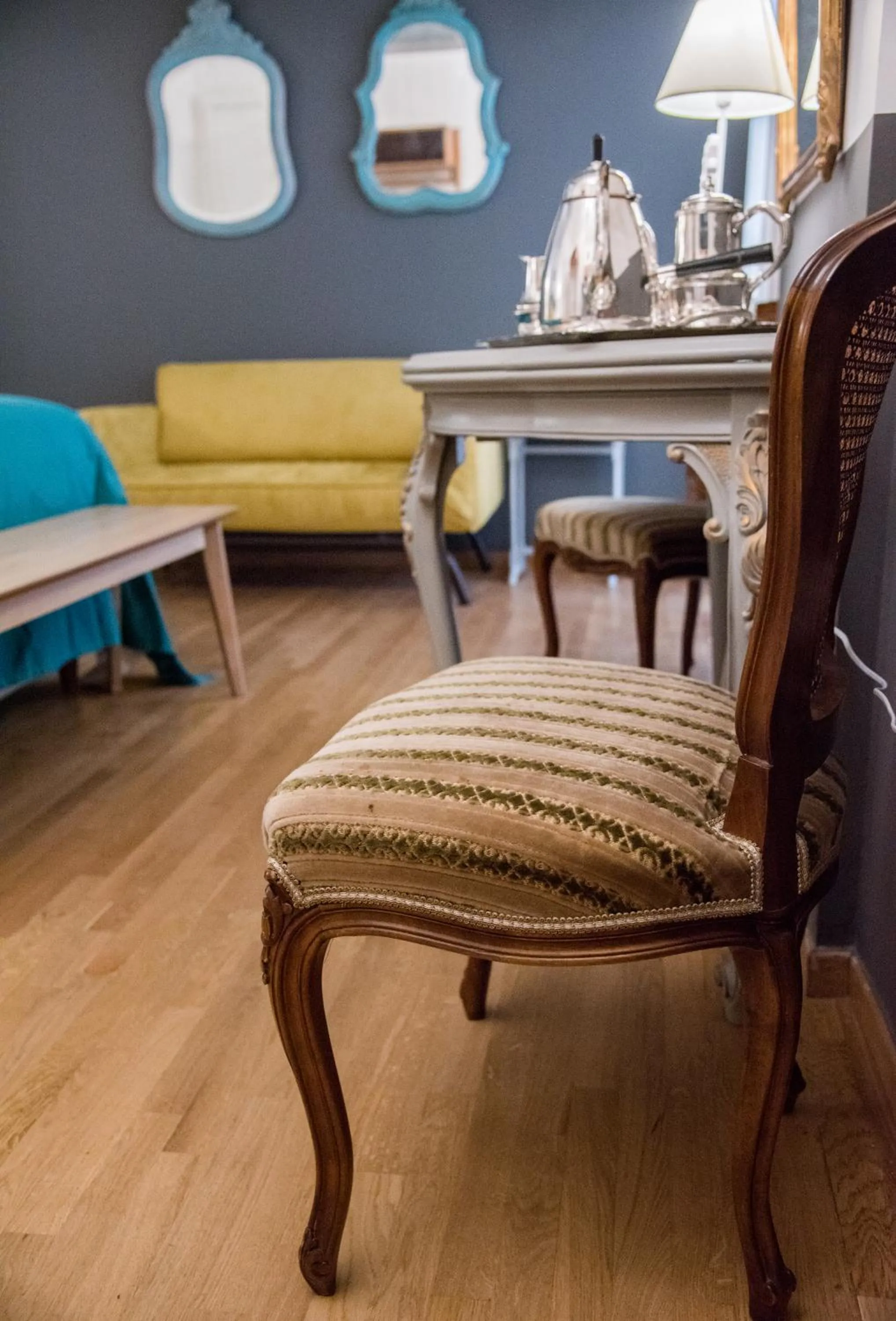 Rastoni Athens Suites near Acropolis at Tsatsou street