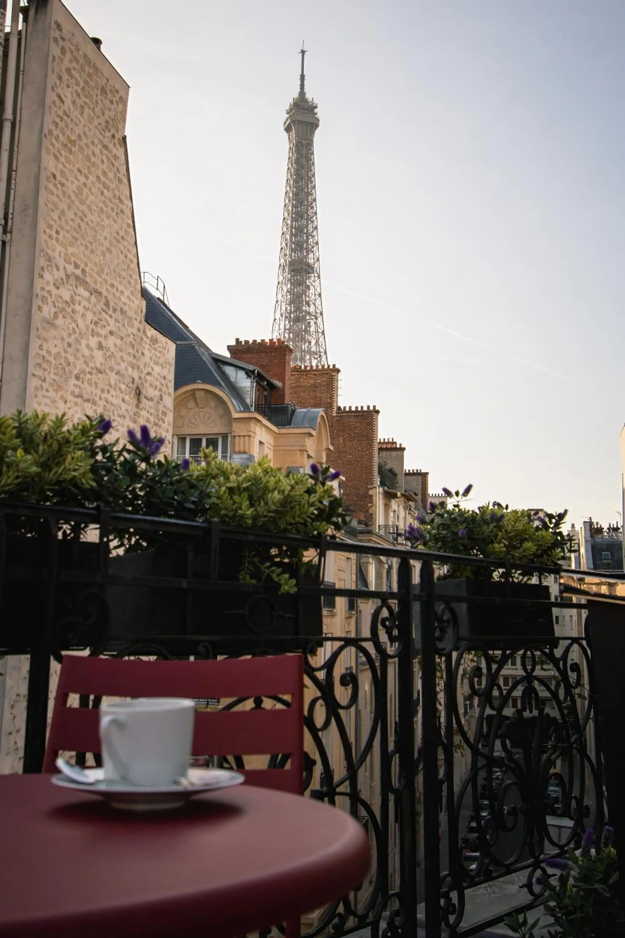 City view in Hôtel le Derby Alma by Inwood Hotels