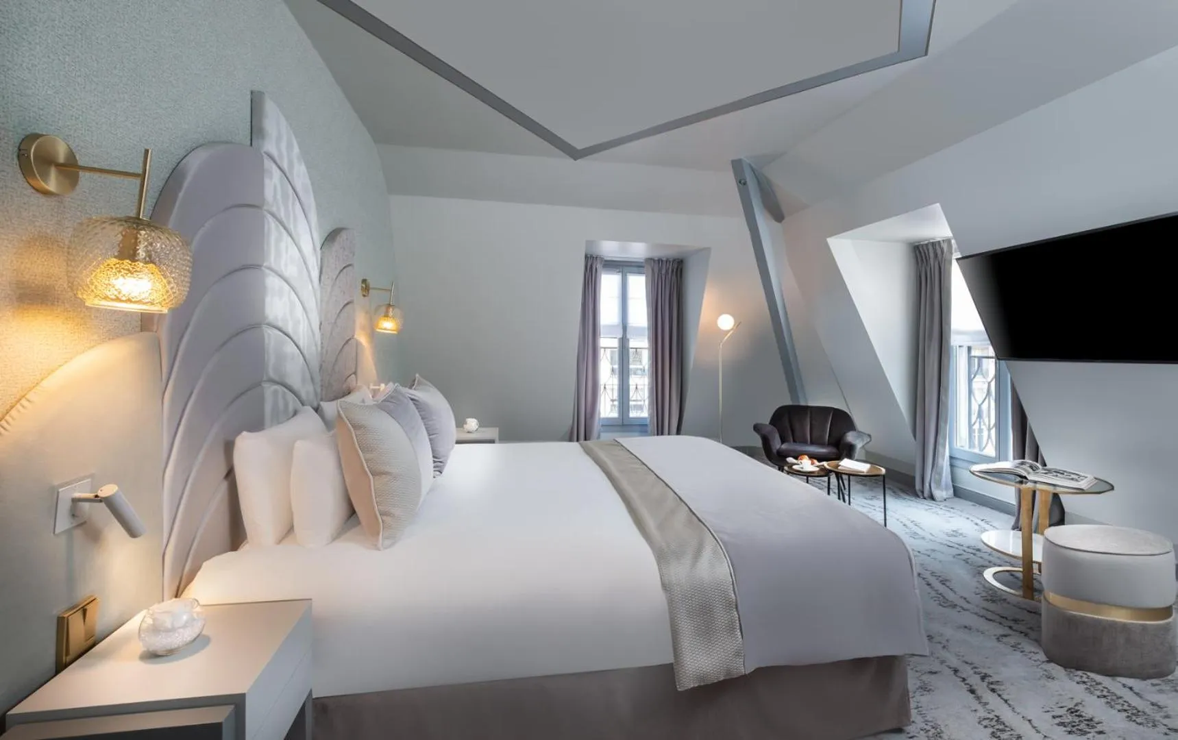 Bedroom, Bed in Hôtel le Derby Alma by Inwood Hotels