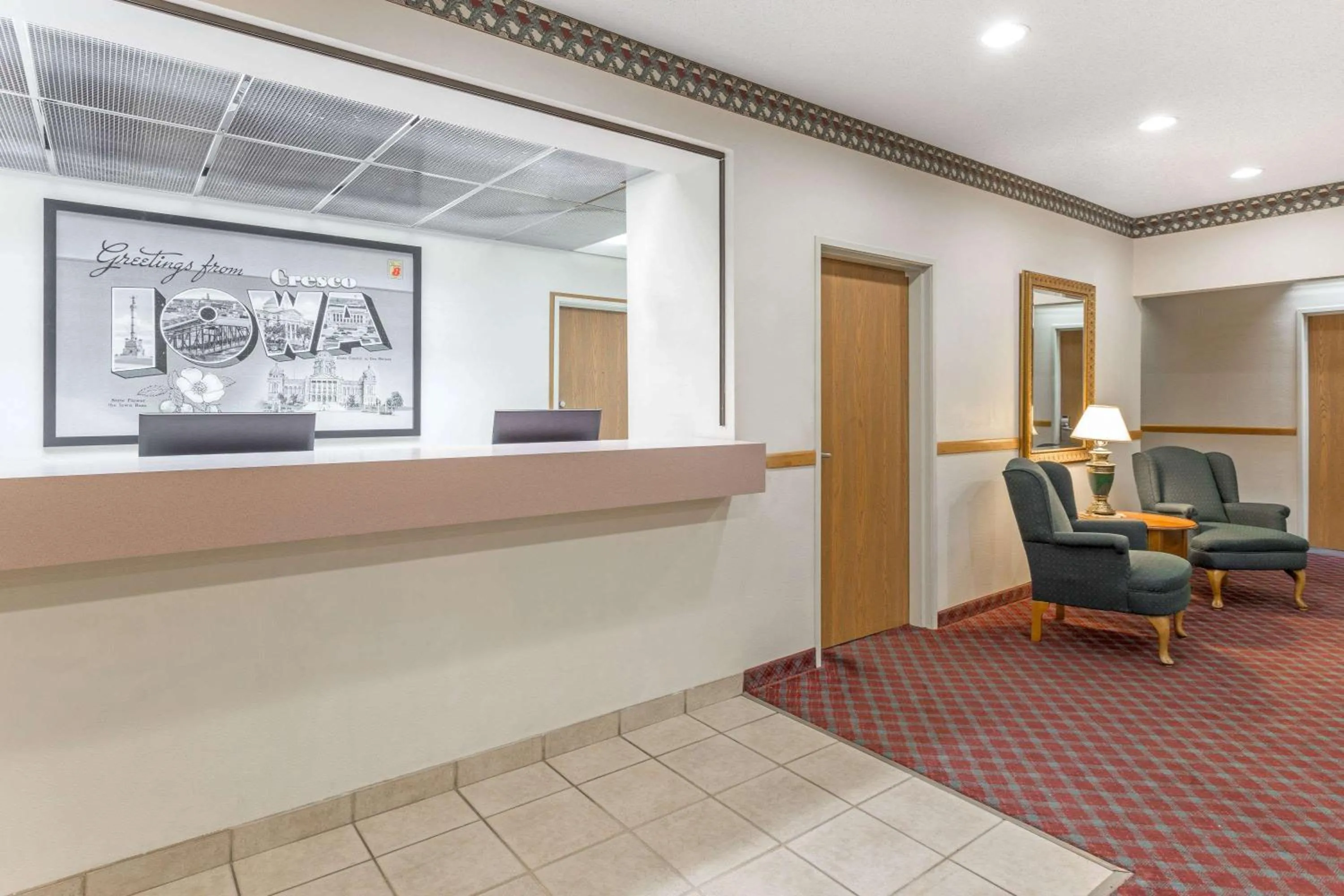Lobby or reception in Super 8 by Wyndham Cresco IA
