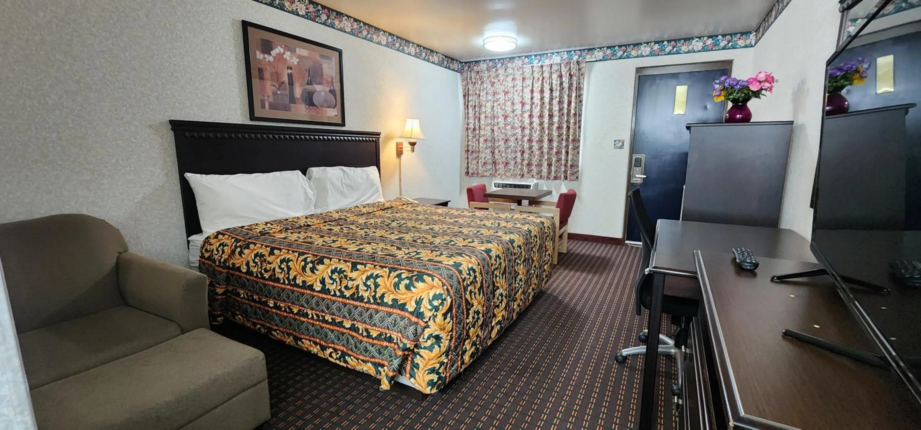 Bedroom, Bed in Turnpike Motel Richmond VA by Hotel O US 60