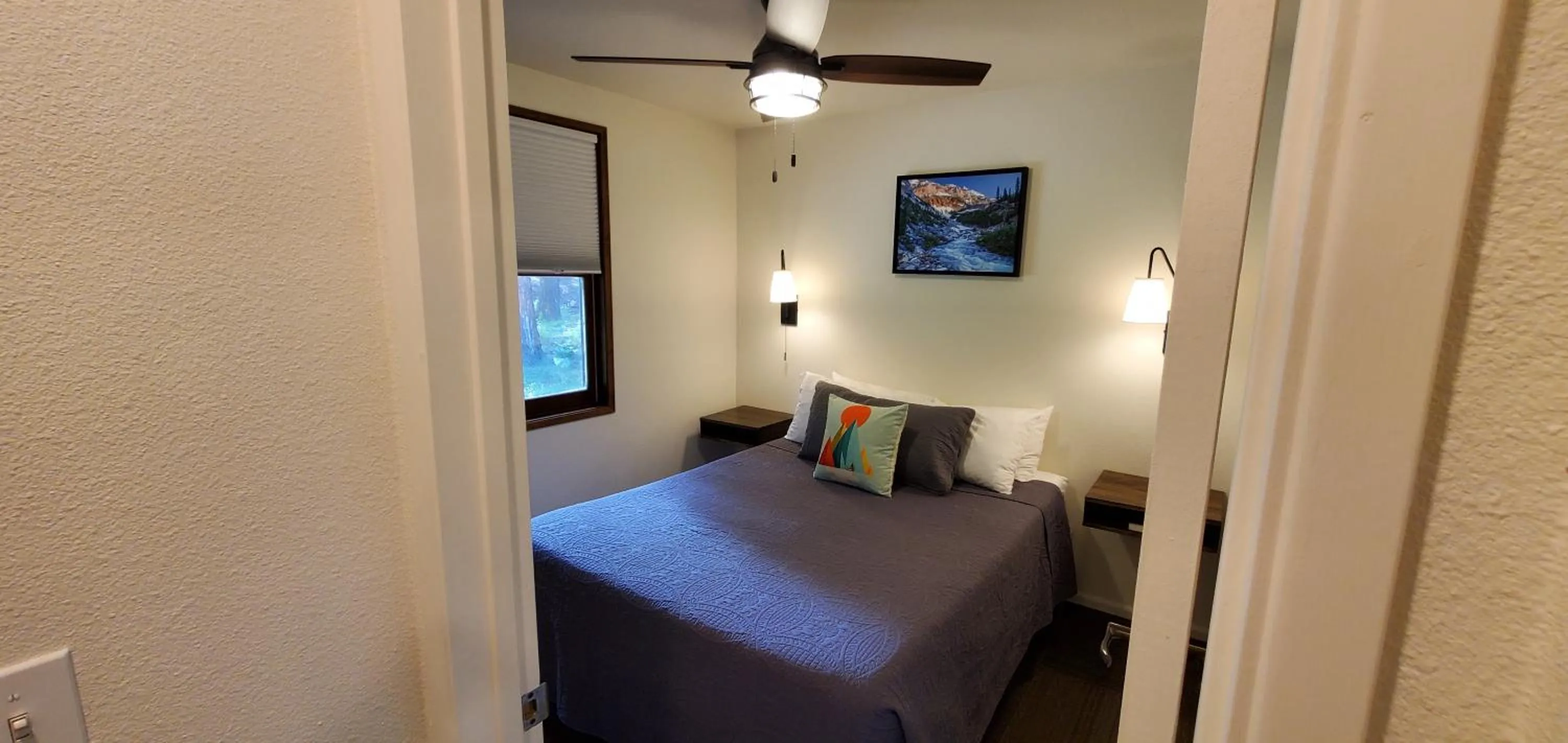 Bed in Eagle Cap Chalets