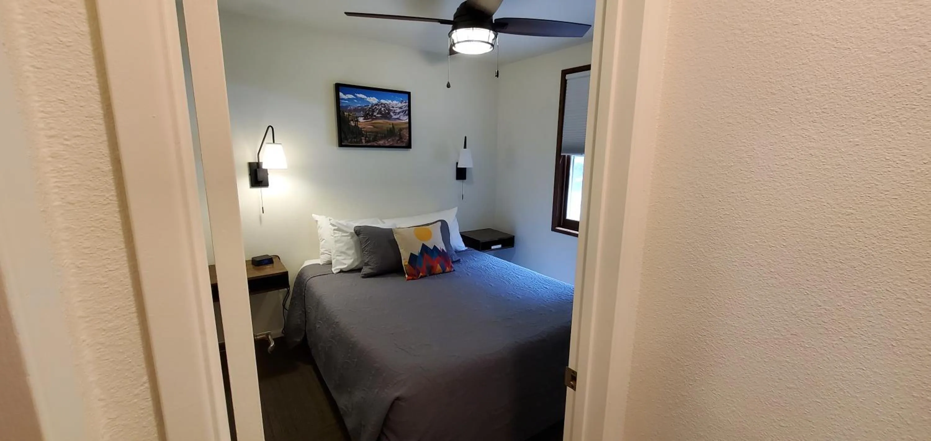 Bed in Eagle Cap Chalets