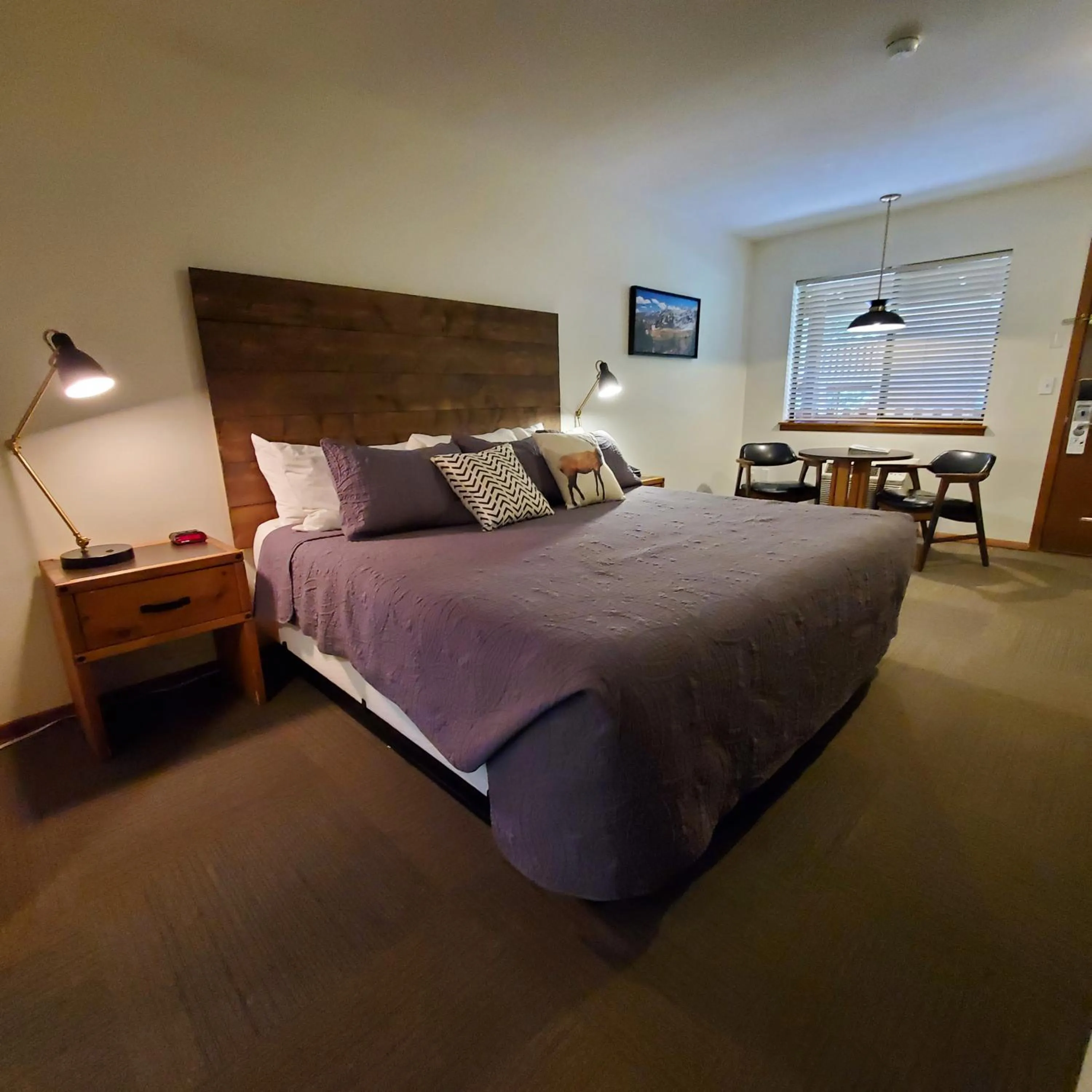 Bed in Eagle Cap Chalets