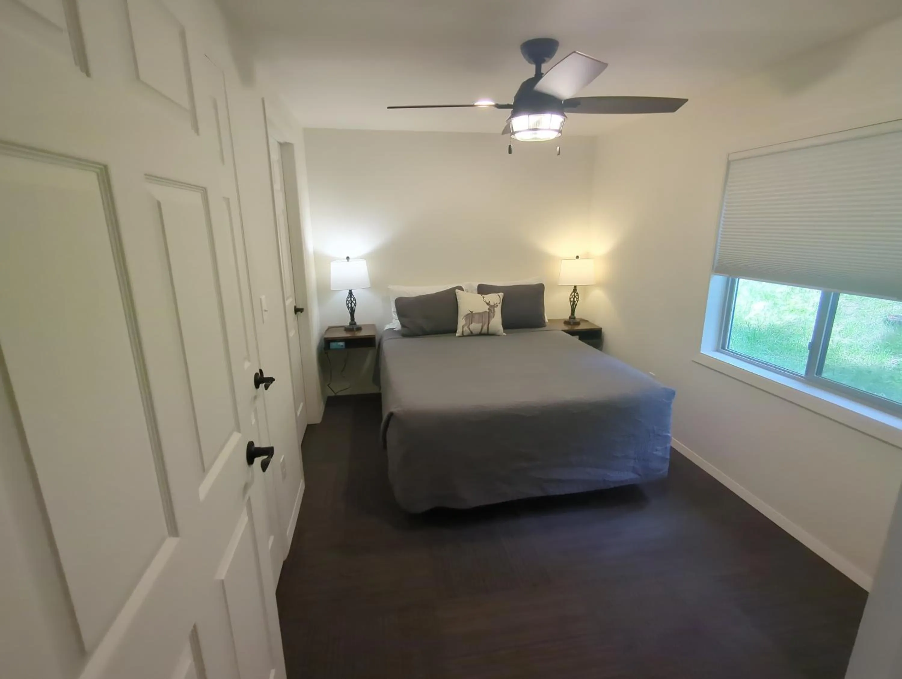 Bedroom, Bed in Eagle Cap Chalets