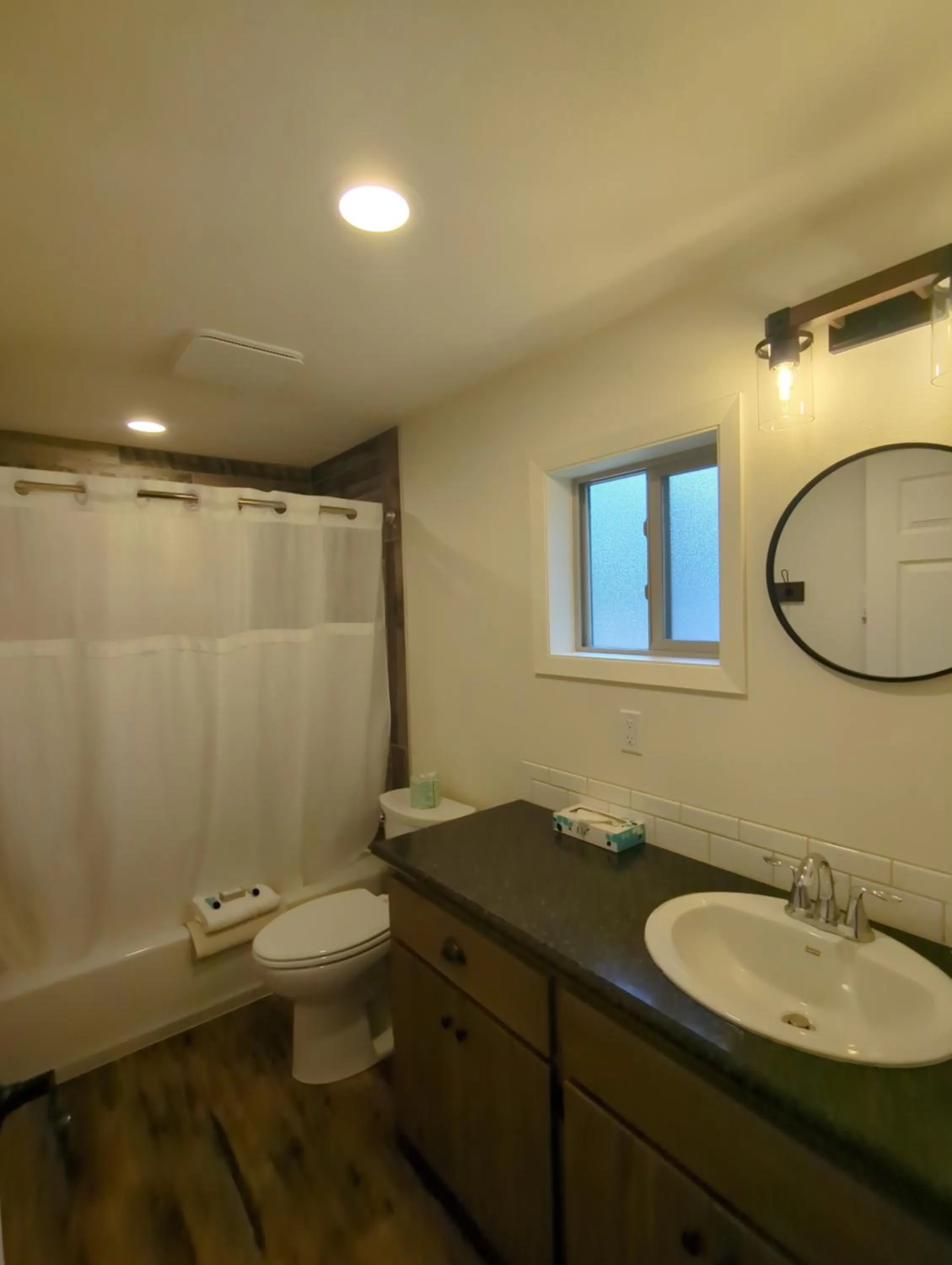 Bathroom in Eagle Cap Chalets