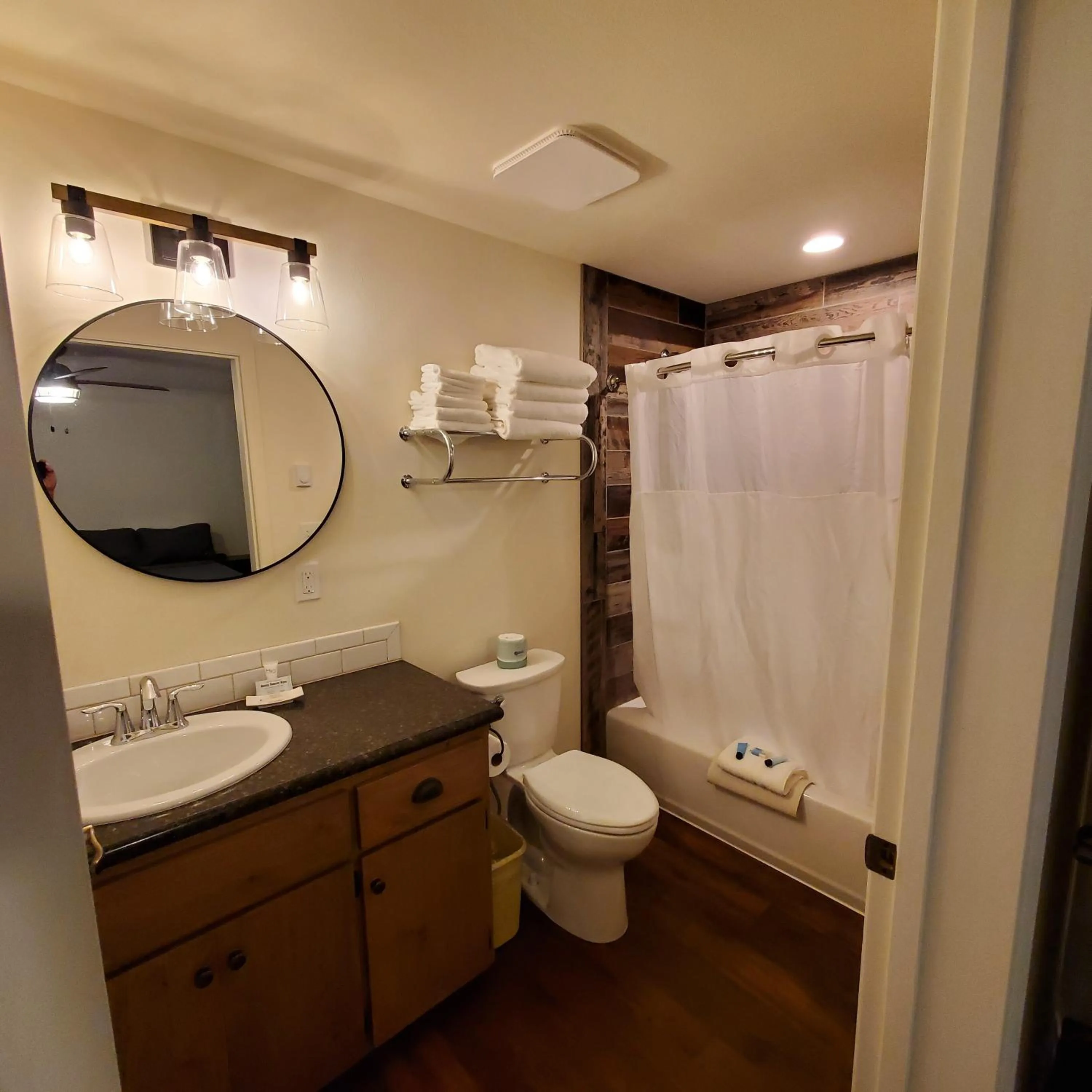 Bathroom in Eagle Cap Chalets