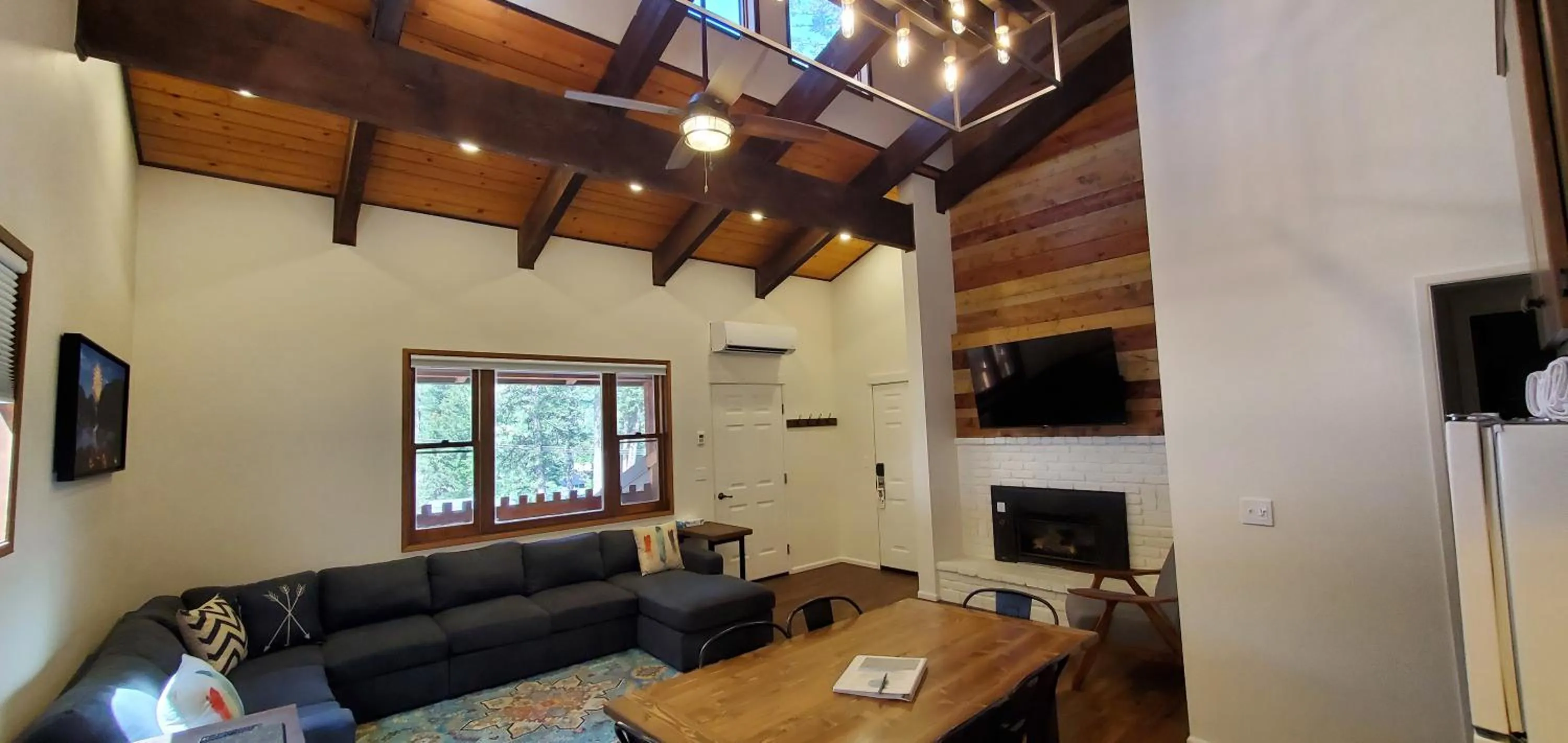 Living room in Eagle Cap Chalets
