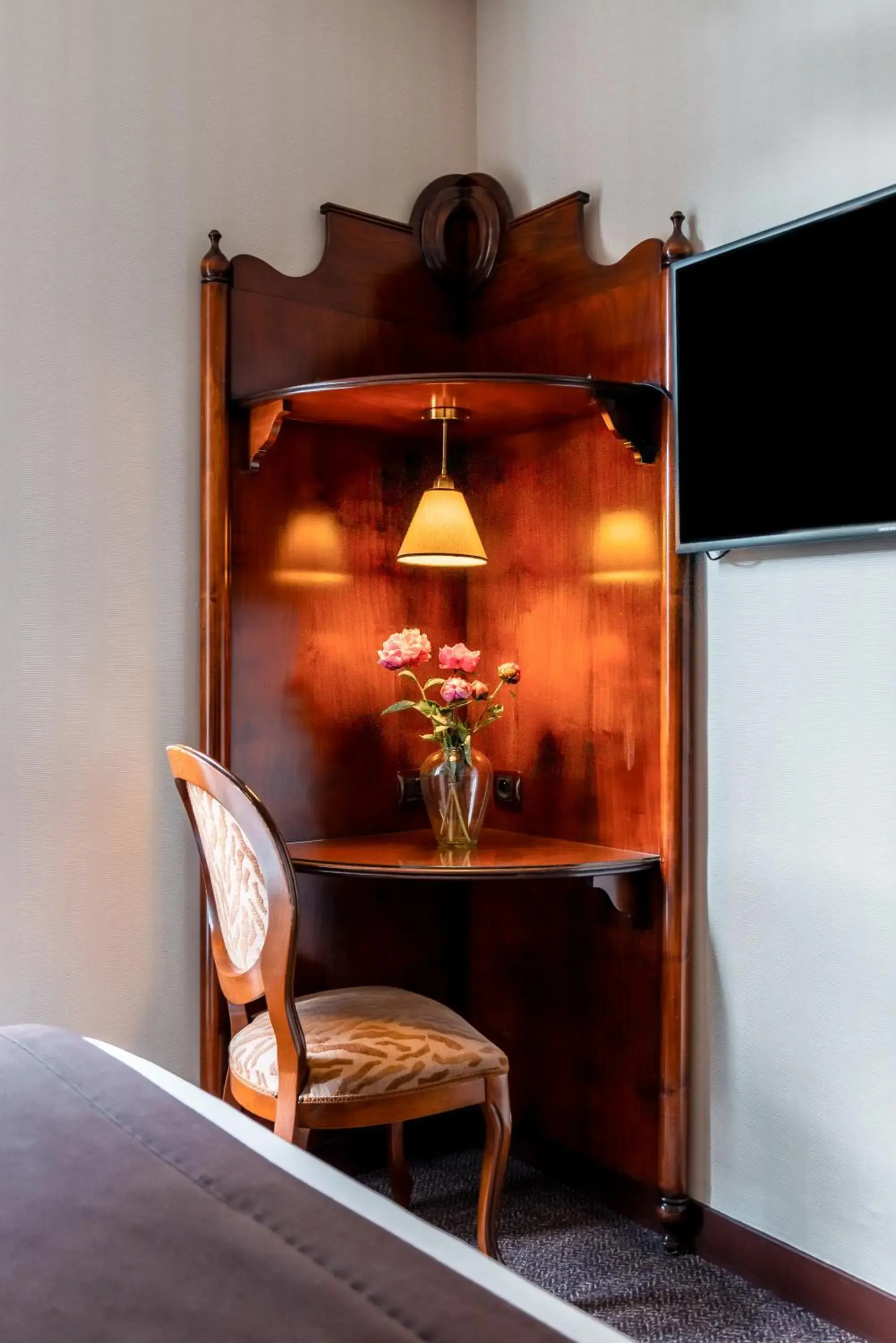 Seating area, Bed in Villa Montparnasse Seating area, Bed in Villa Montparnasse