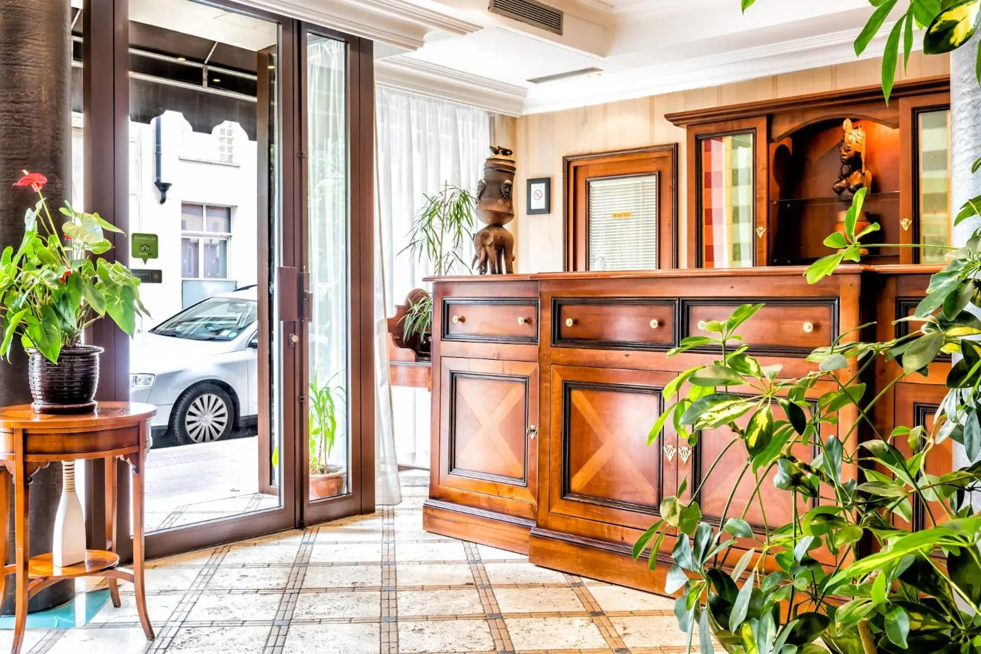 Lobby or reception in Villa Montparnasse Lobby or reception in Villa Montparnasse