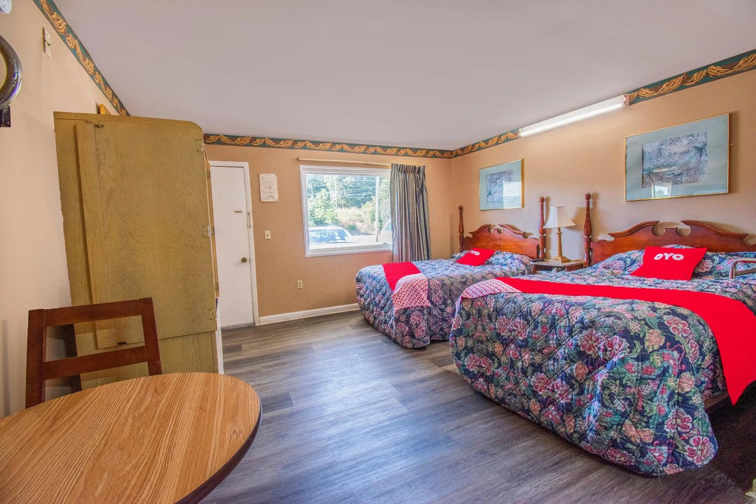 Bedroom, Bed in OYO Hotel Calhoun, GA I-75