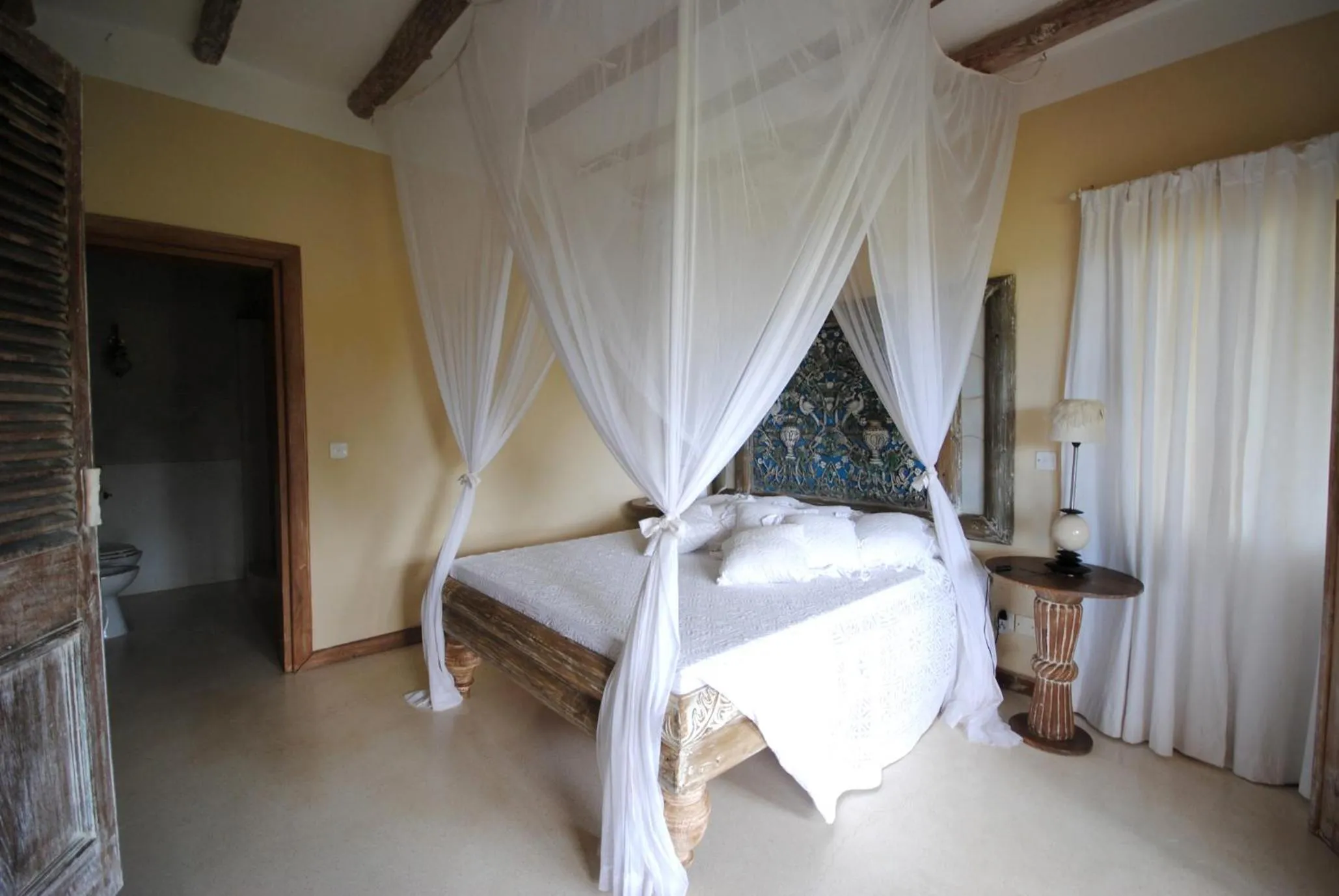 Bed in The Lawford Hotel