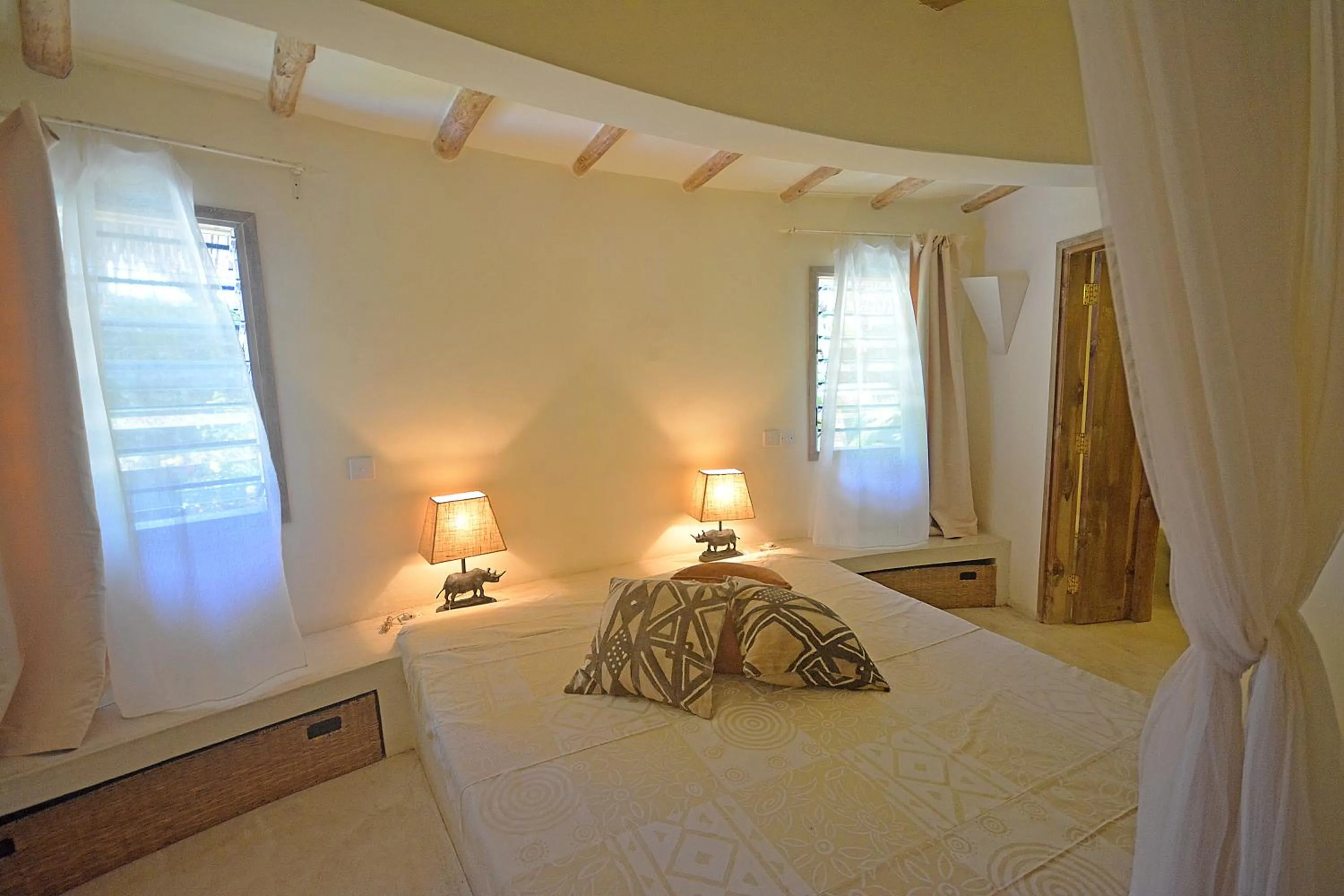 Bed in The Lawford Hotel