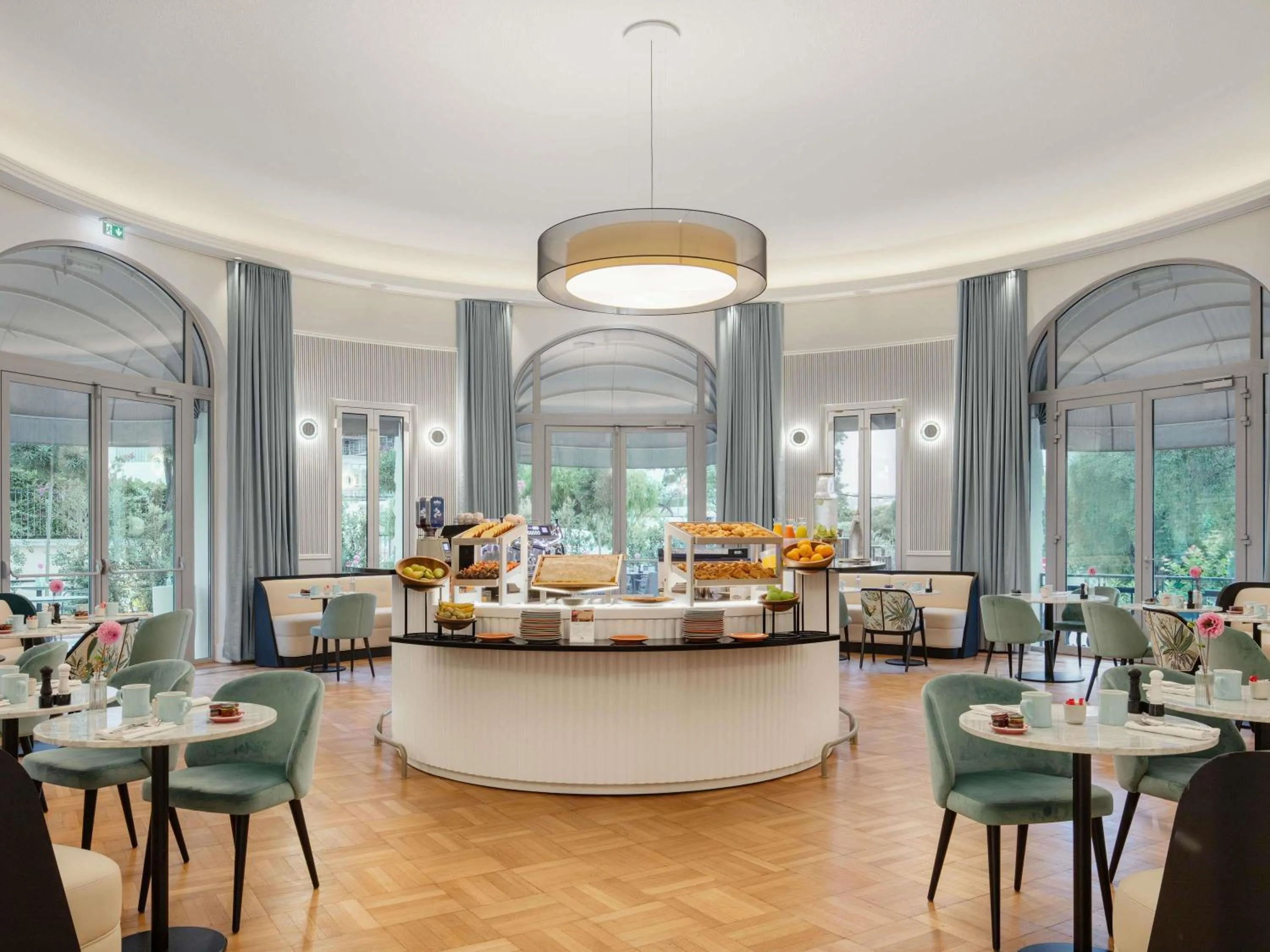 Breakfast in The 1932 Hotel & Spa Cap d'Antibes - MGallery Collection