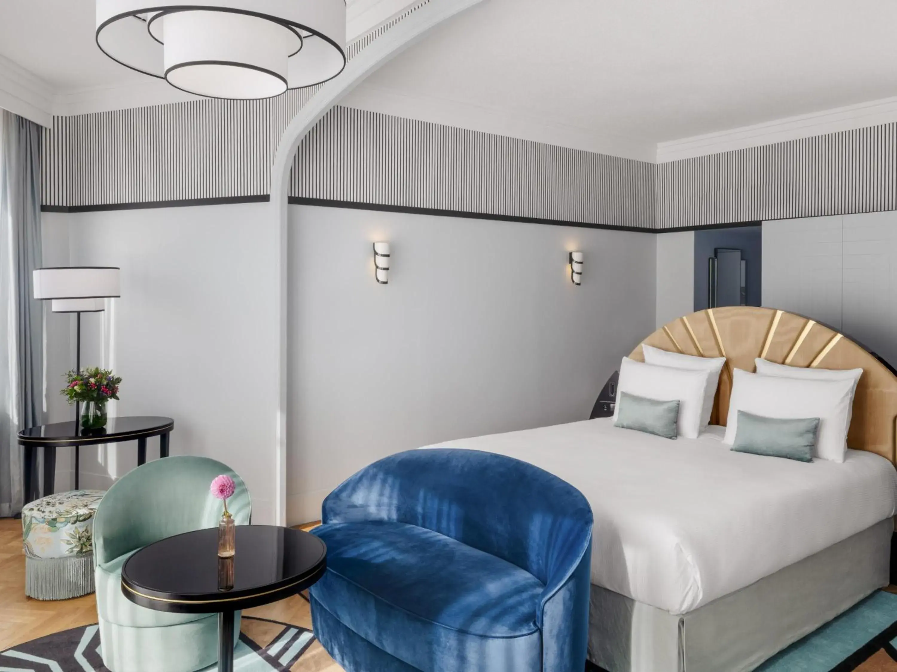 Bedroom, Bed in The 1932 Hotel & Spa Cap d'Antibes - MGallery Collection Bedroom, Bed in The 1932 Hotel & Spa Cap d'Antibes - MGallery Collection