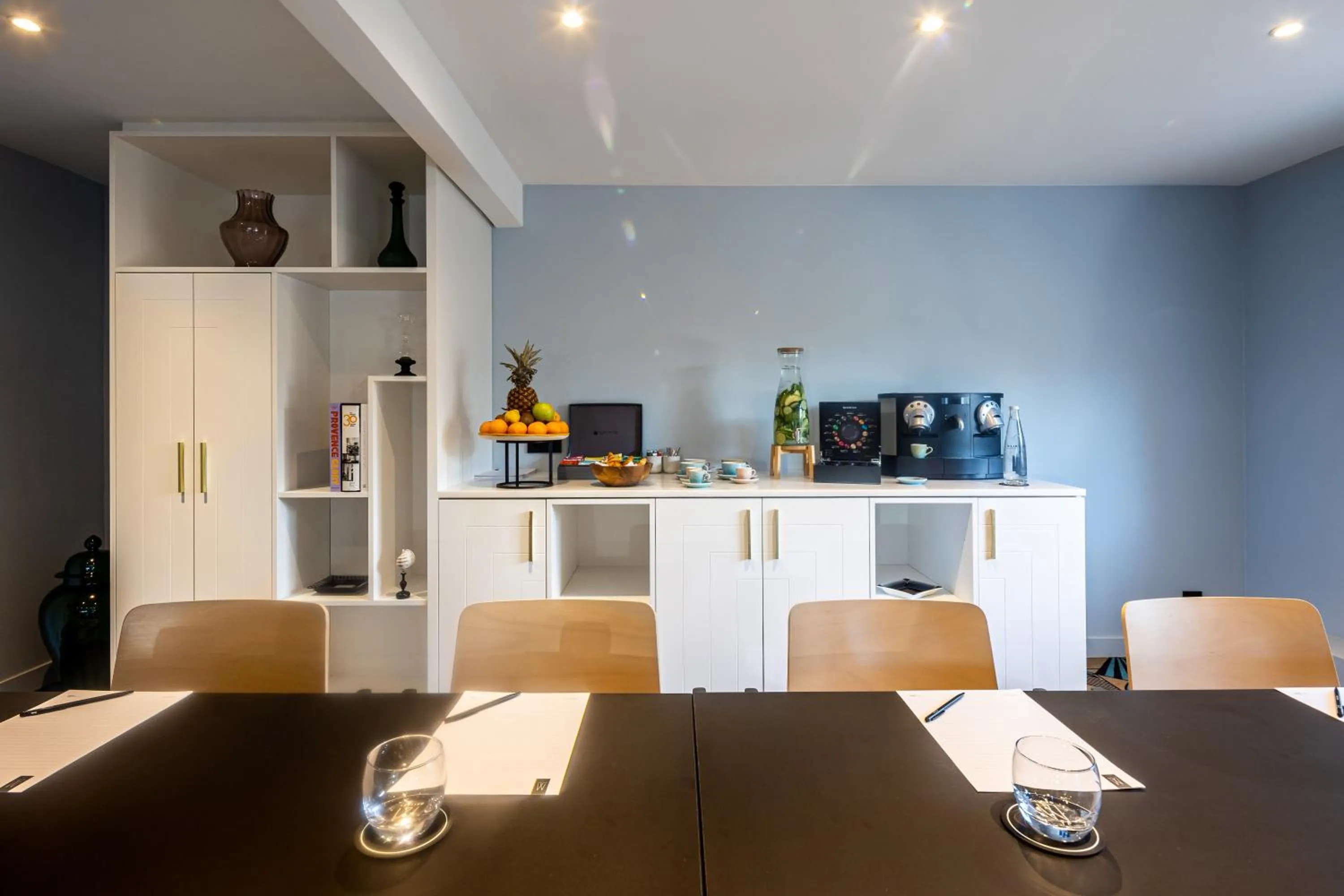 Seating area in The 1932 Hotel & Spa Cap d'Antibes - MGallery Collection