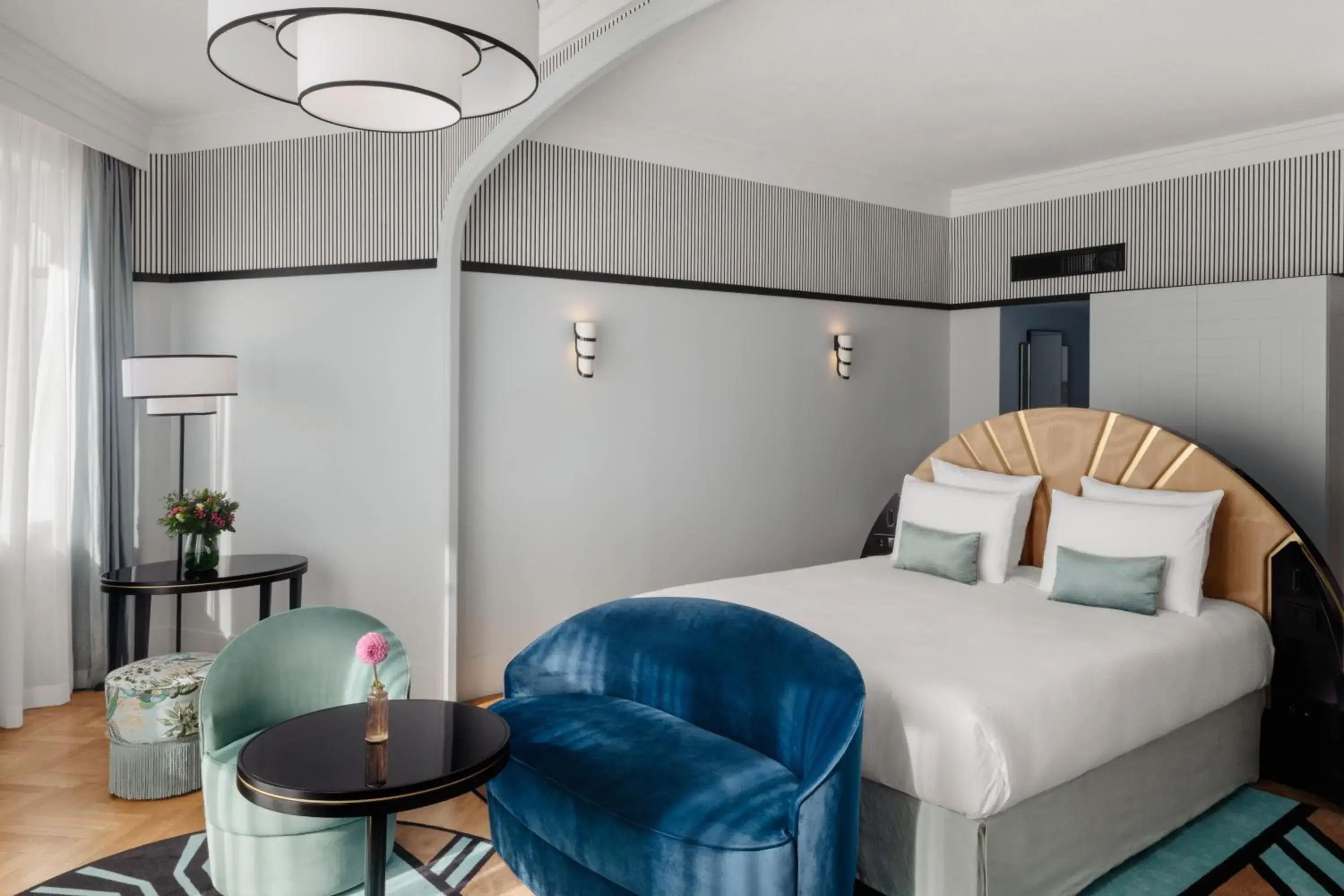 Junior Suite with Double Bed and Balcony - Beach Front in The 1932 Hotel & Spa Cap d'Antibes - MGallery Collection Junior Suite with Double Bed and Balcony - Beach Front in The 1932 Hotel & Spa Cap d'Antibes - MGallery Collection