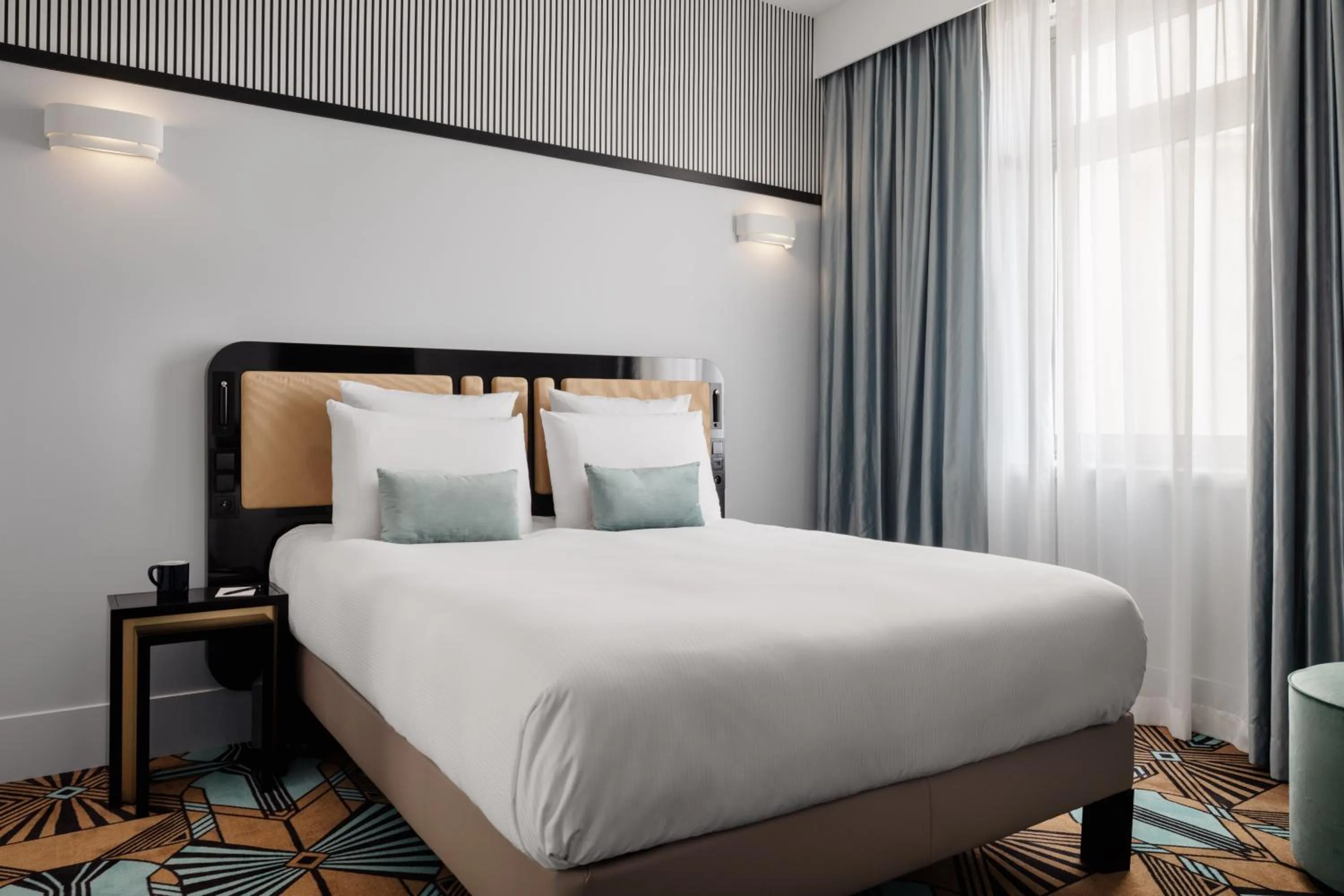 Bed in The 1932 Hotel & Spa Cap d'Antibes - MGallery Collection