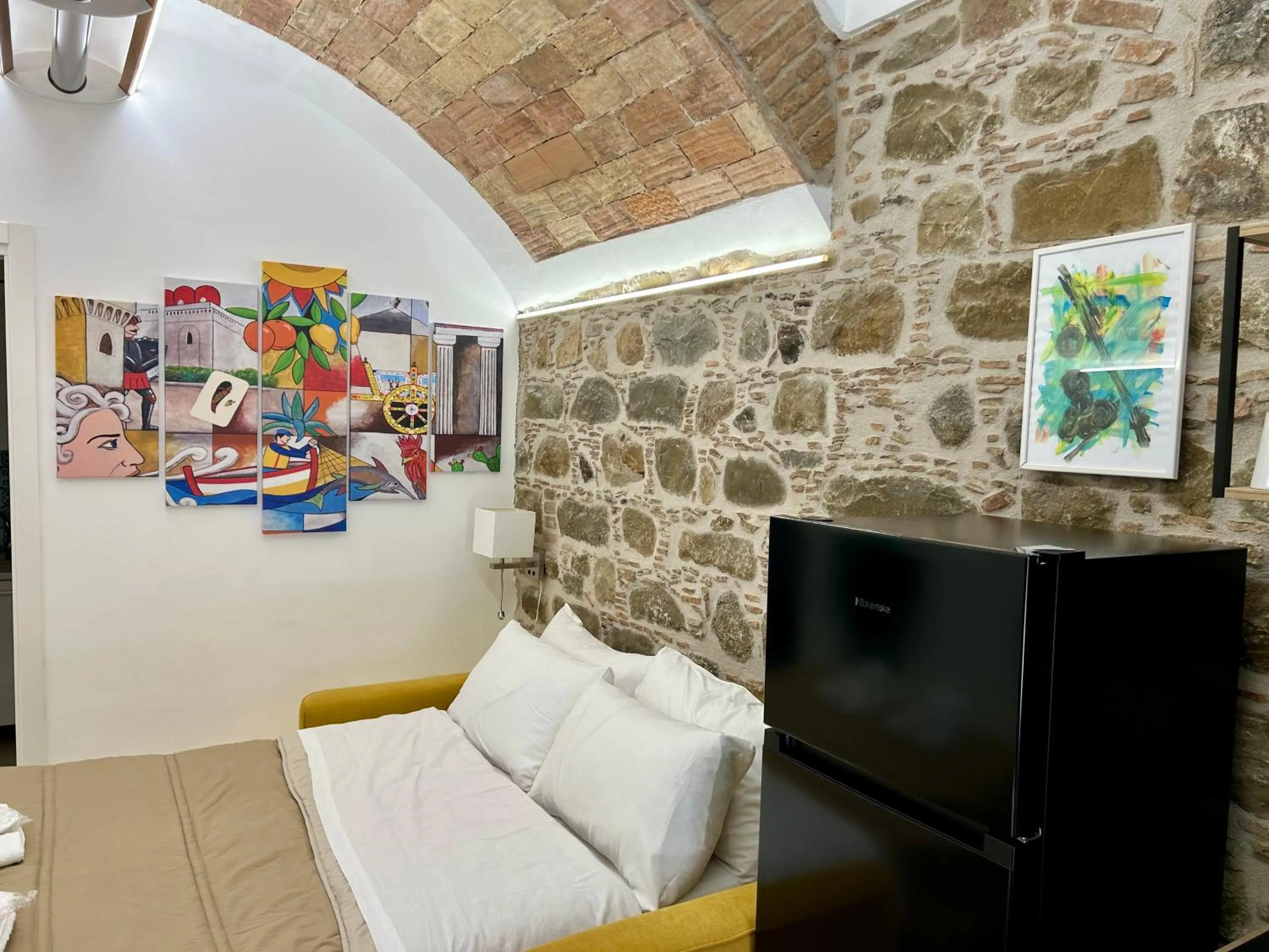 THE PALACE B&B and Apartments