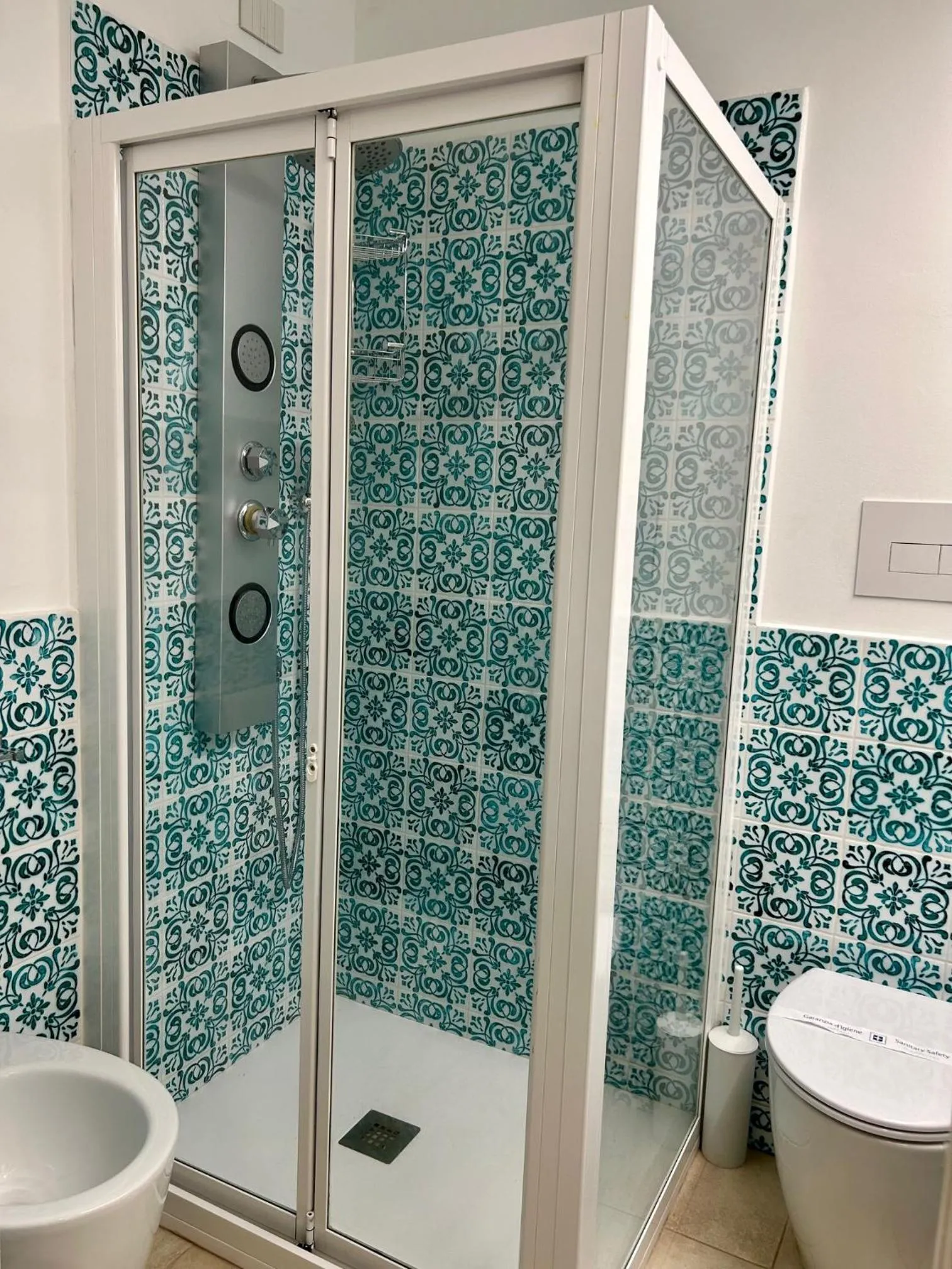 THE PALACE B&B and Apartments