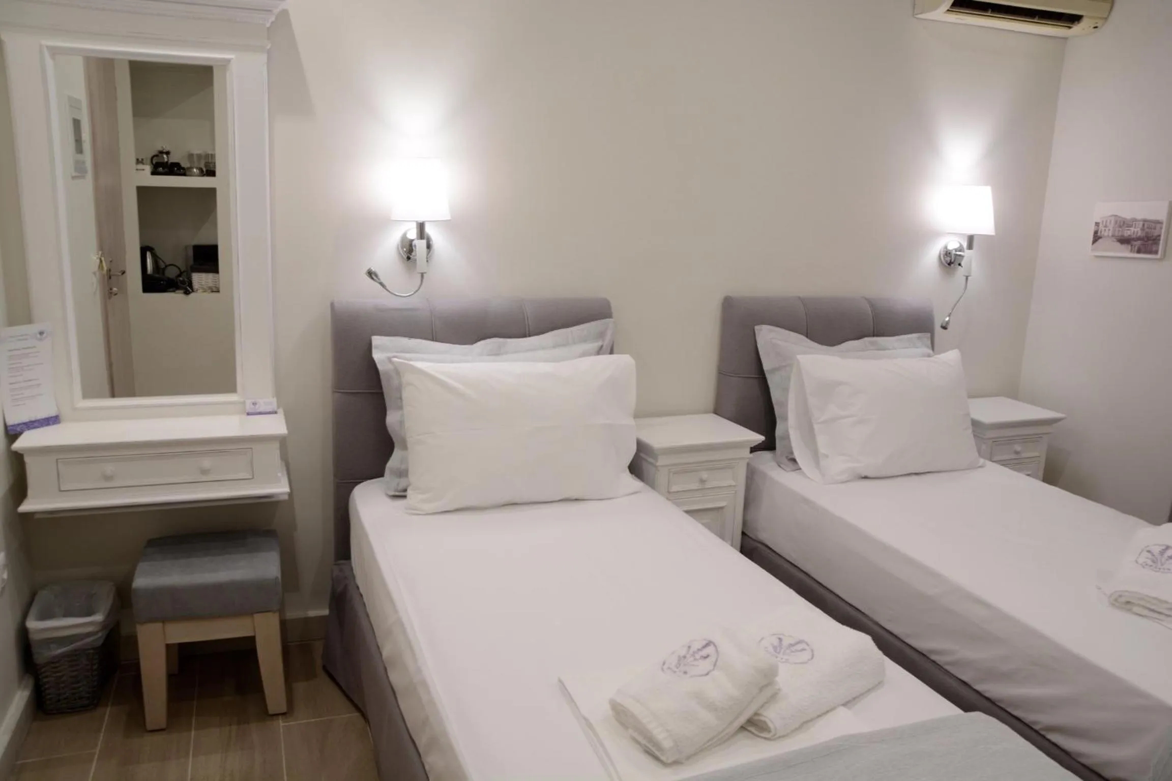 LEVANTA HOTEL SPETSES