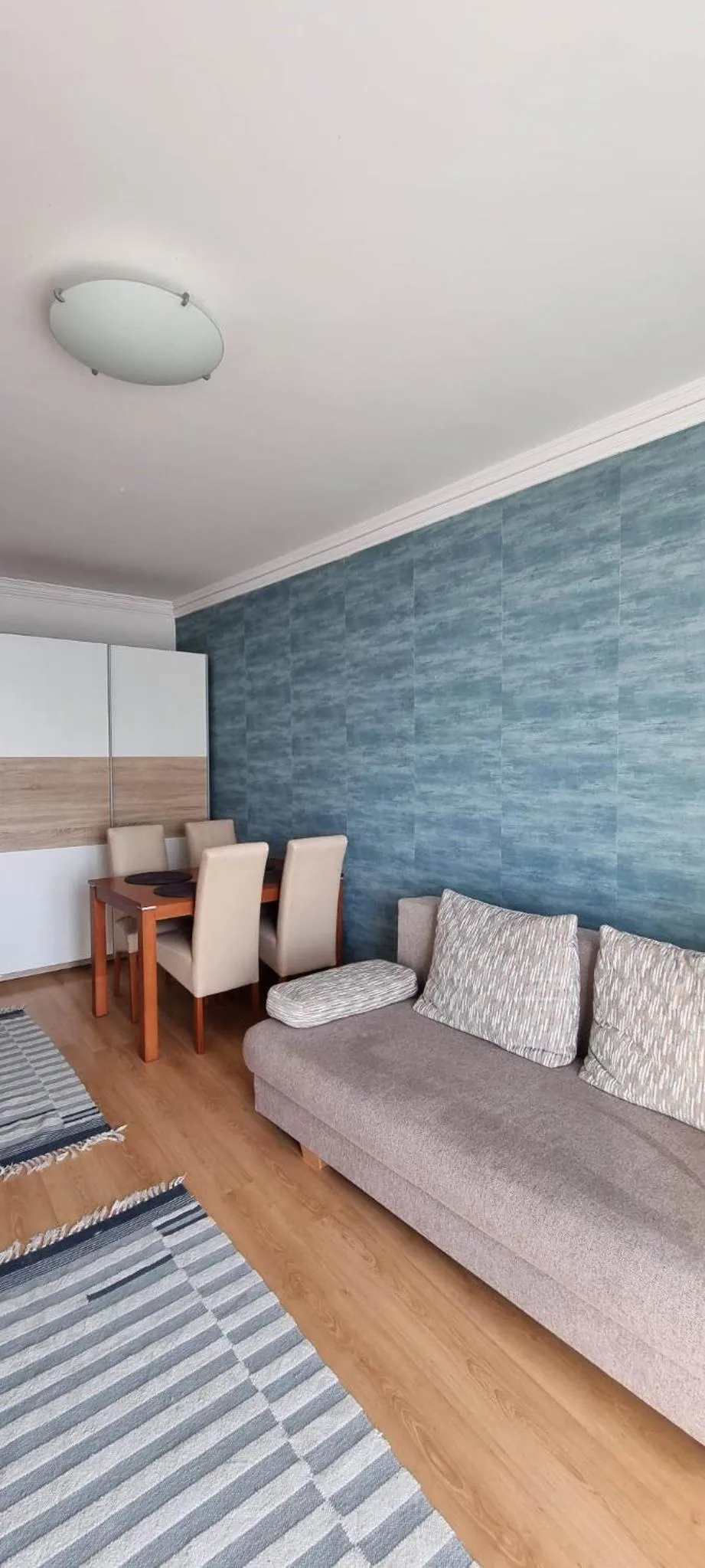 Living room, Bed in ‘Good Feelings’