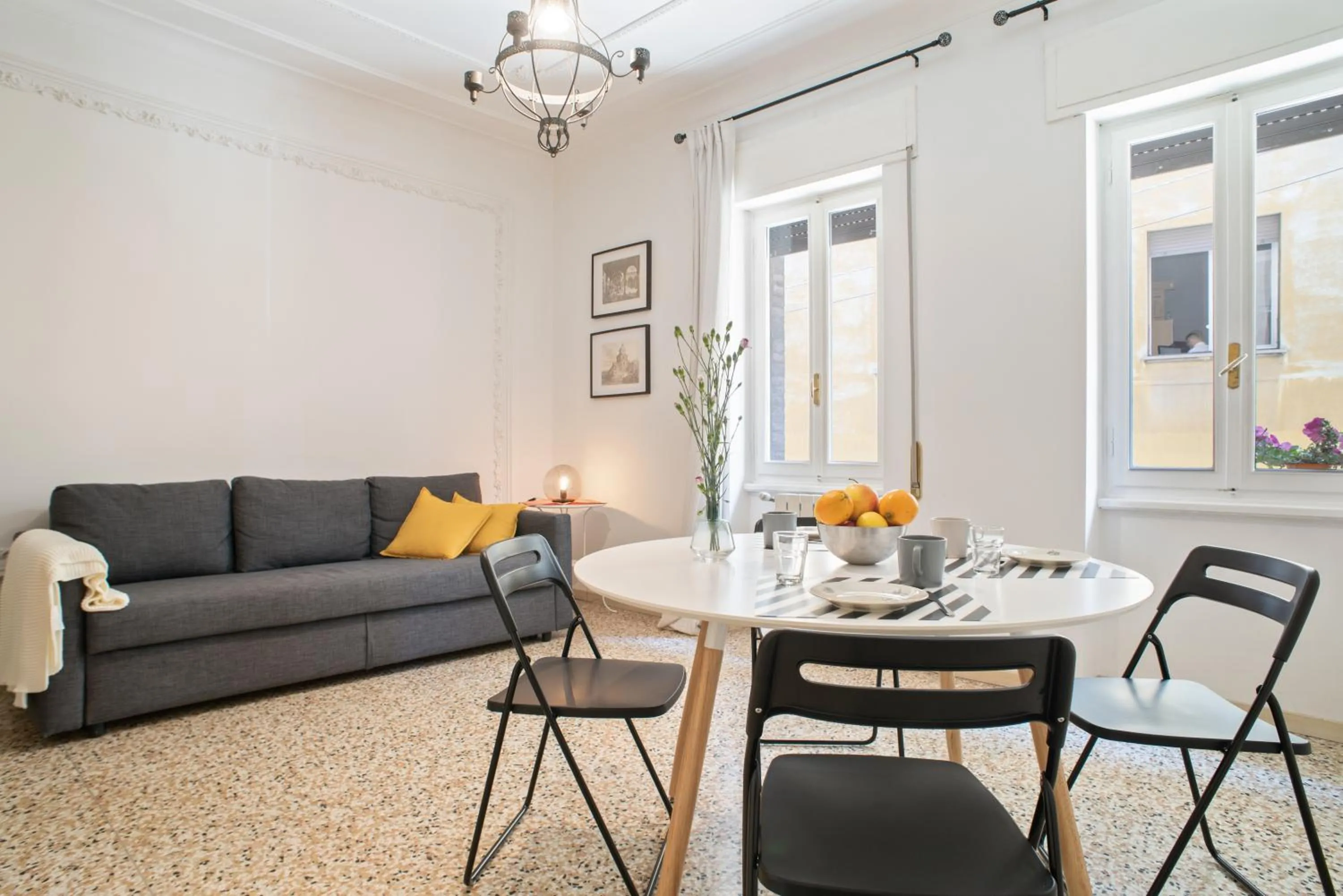GuestHost - San Giovanni in Monte Apartment