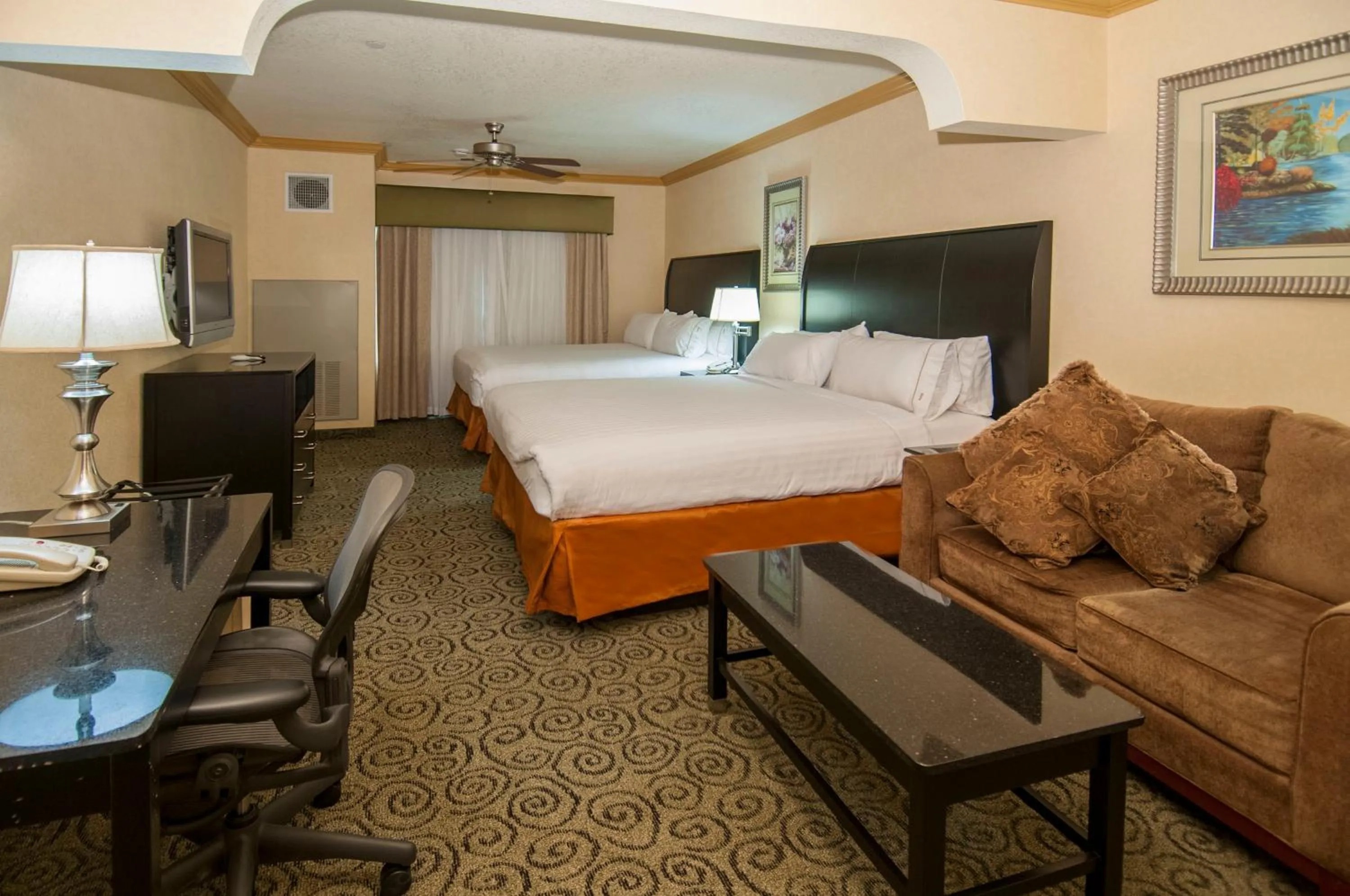 Photo of the whole room in Holiday Inn Express & Suites Bakersfield Central, an IHG Hotel