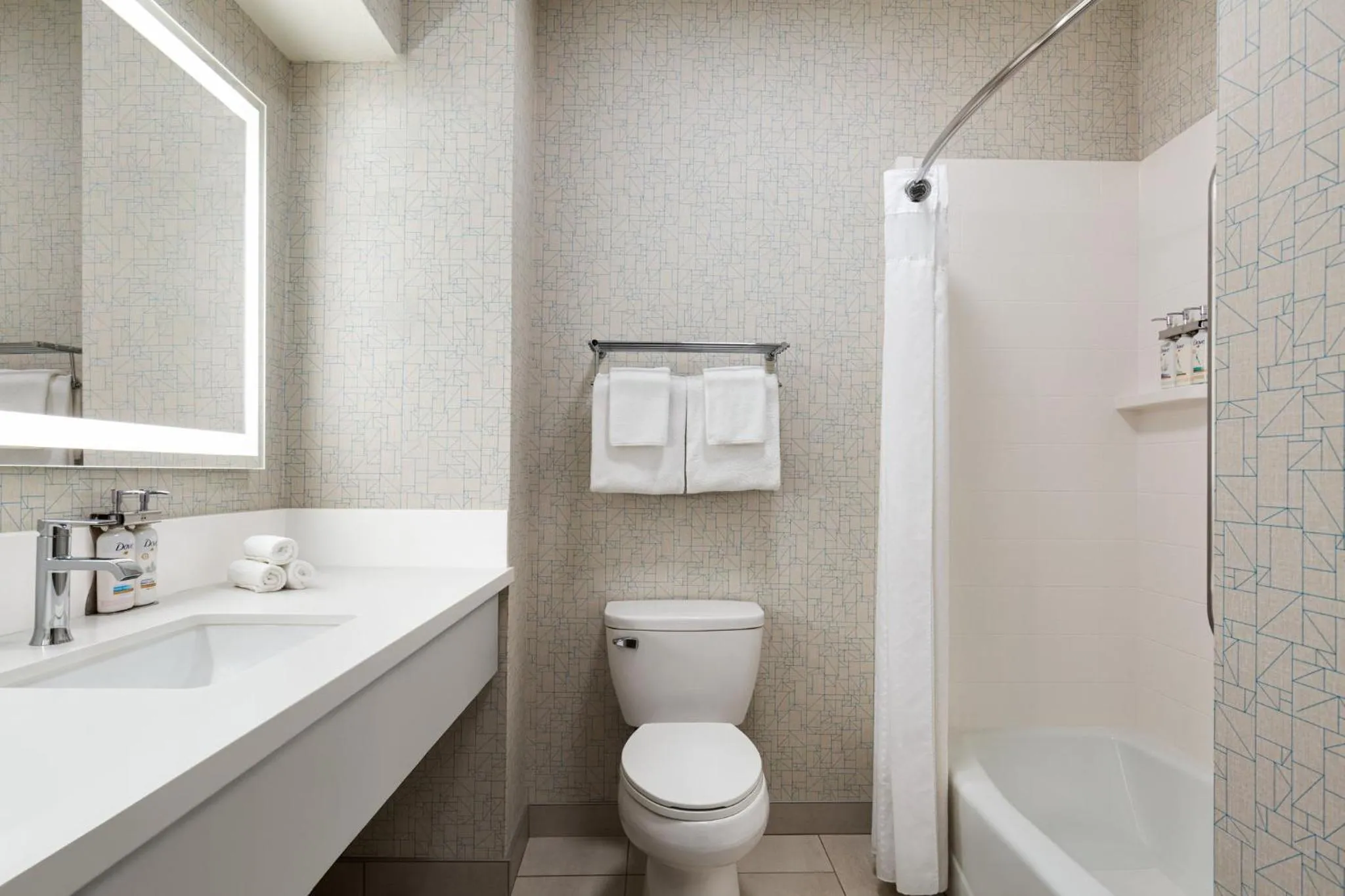 Photo of the whole room in Holiday Inn Express & Suites Bakersfield Central, an IHG Hotel