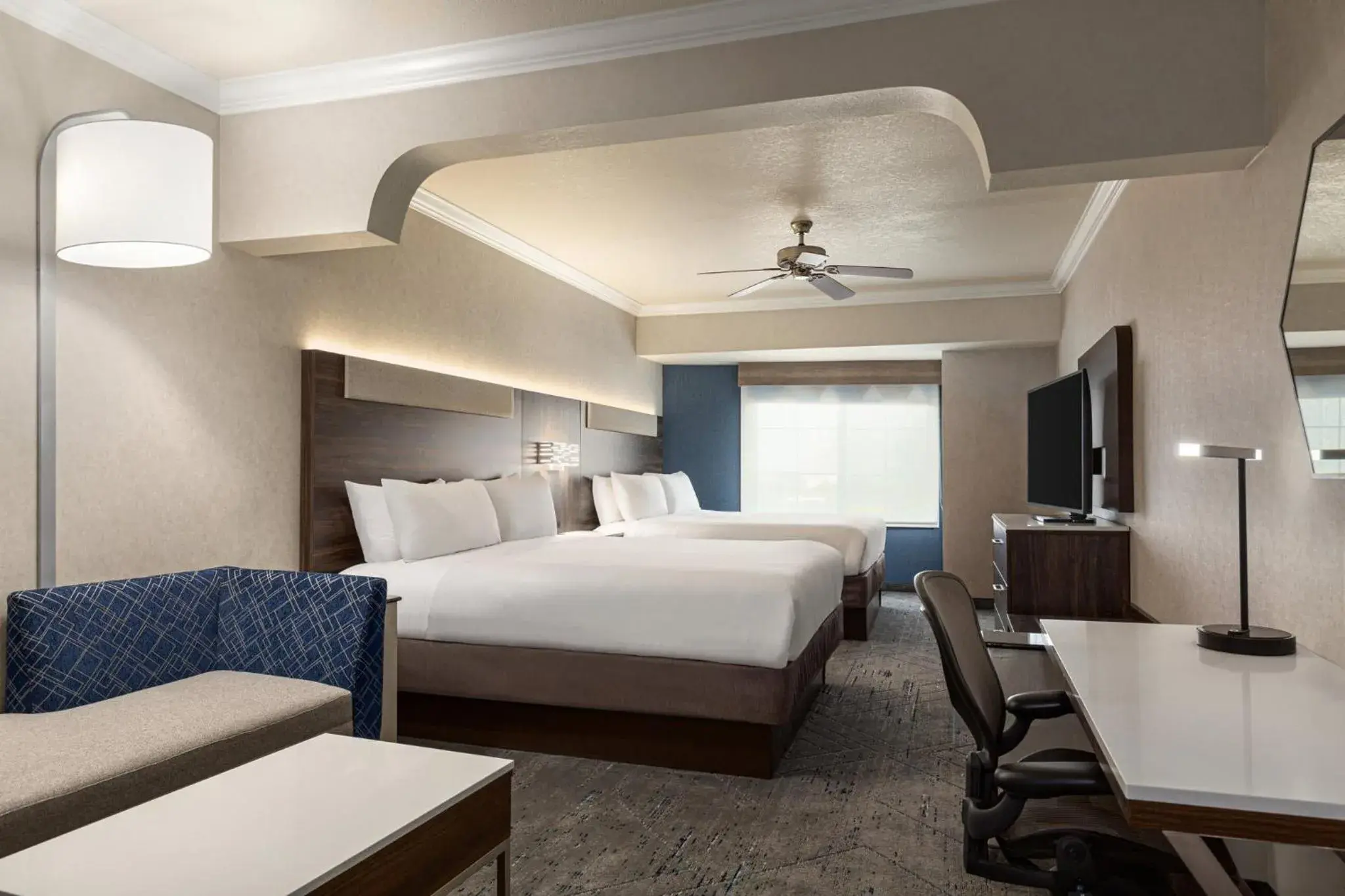 Suite with Two King Beds in Holiday Inn Express & Suites Bakersfield Central, an IHG Hotel Suite with Two King Beds in Holiday Inn Express & Suites Bakersfield Central, an IHG Hotel