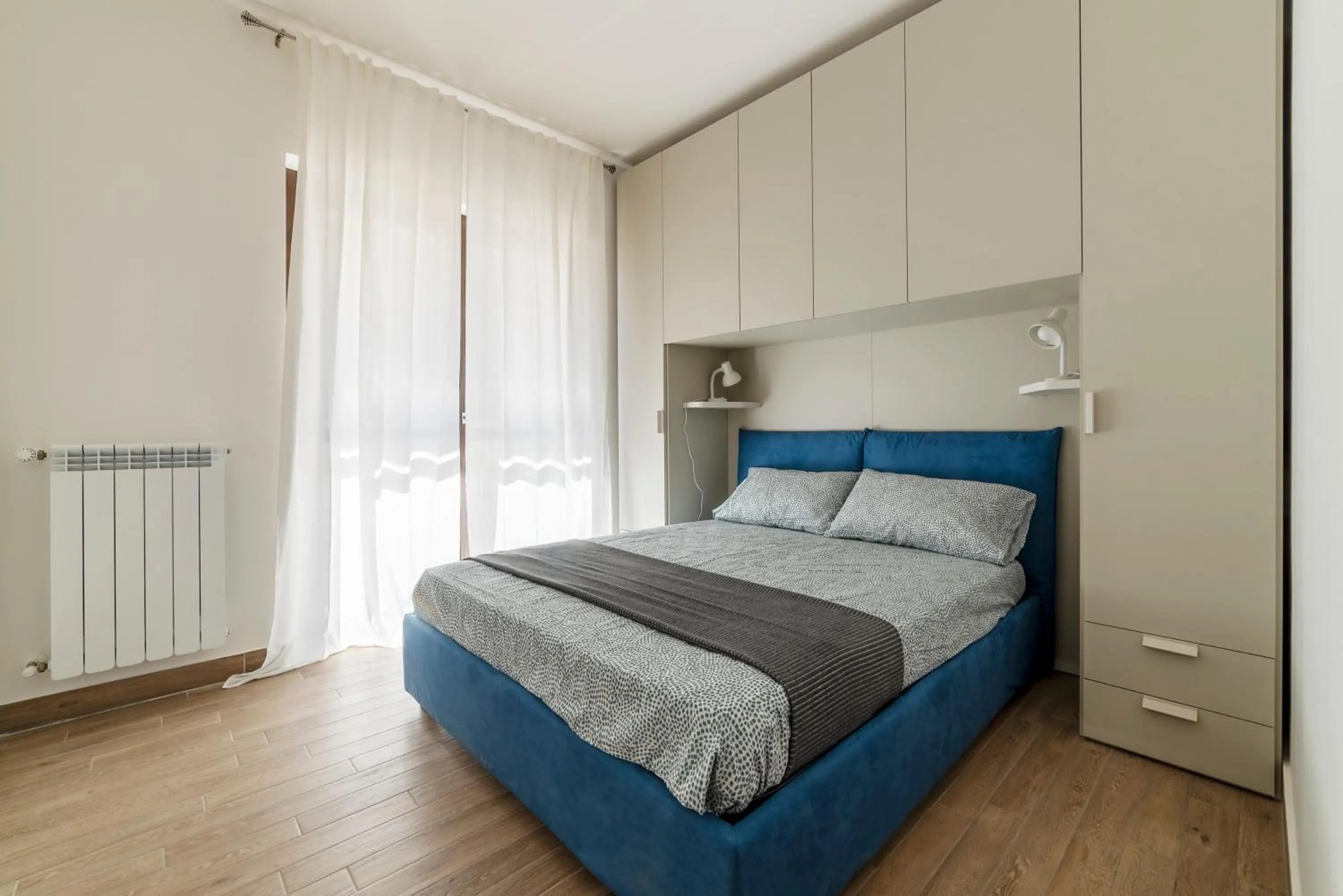 Bedroom, Bed in GuestHost - Fonte Laurentina Apartments