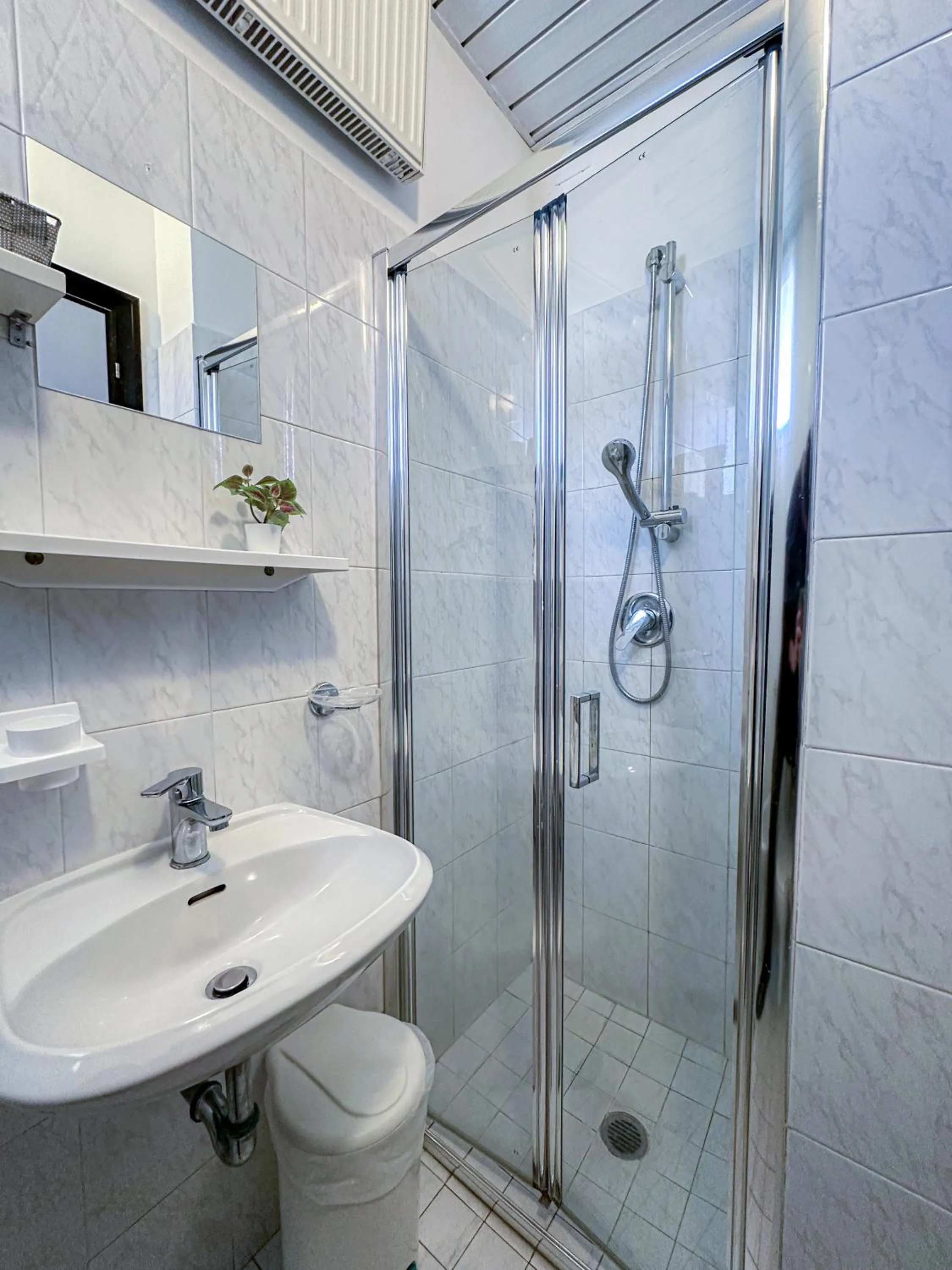 Bathroom in HOTEL JOHN