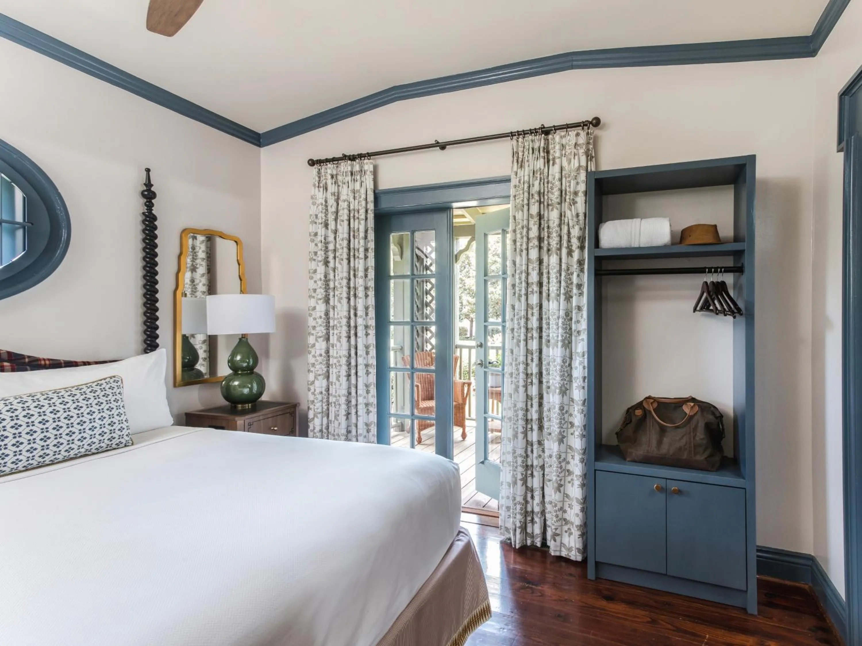 Bed in Barnsley Resort