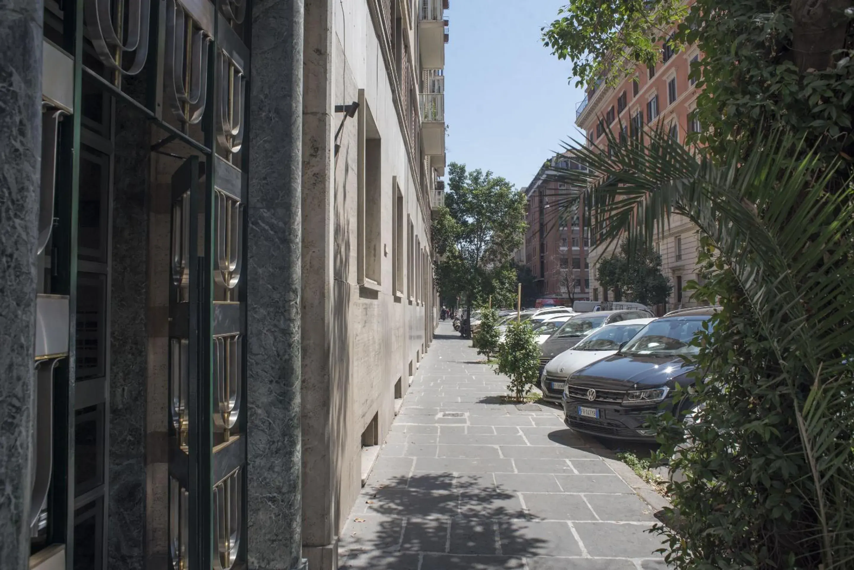 Facade/entrance in Winkler Suites Facade/entrance in Winkler Suites