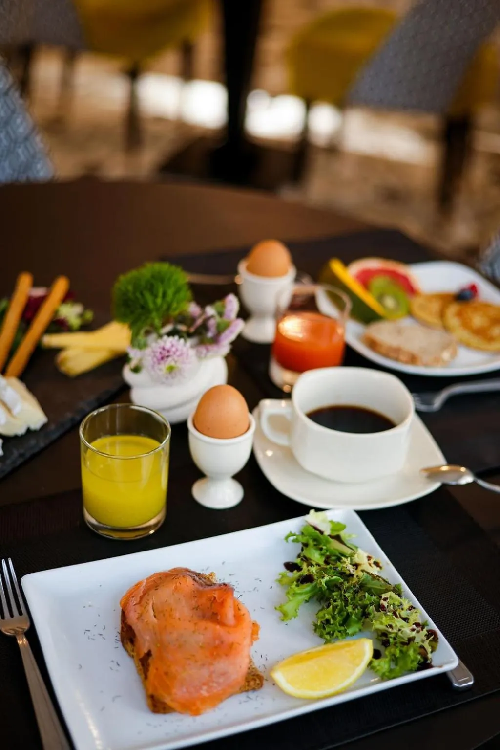 Breakfast in Hotel Carlton