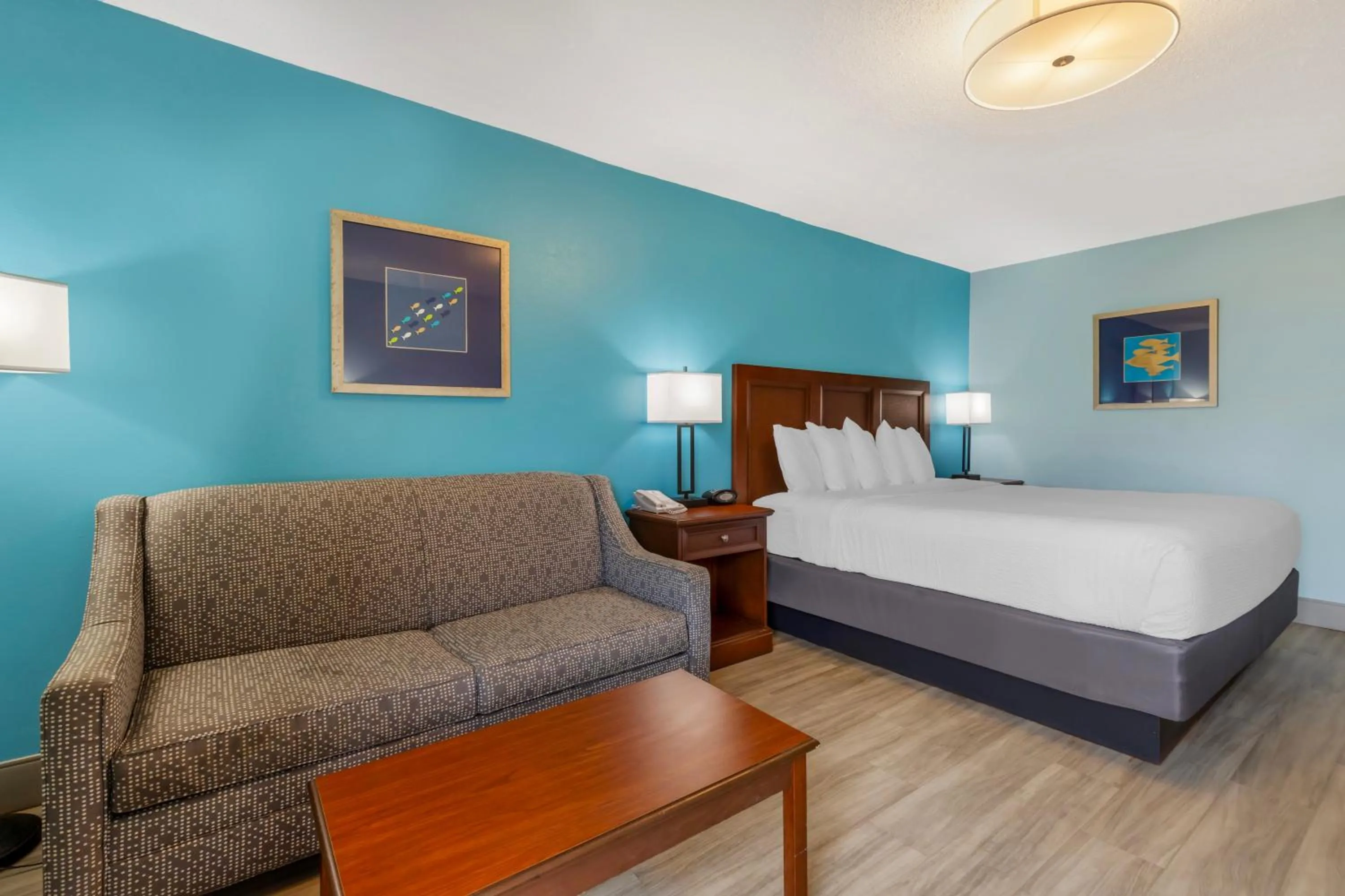 Bedroom, Bed in Best Western Plus Myrtle Beach@Intracoastal